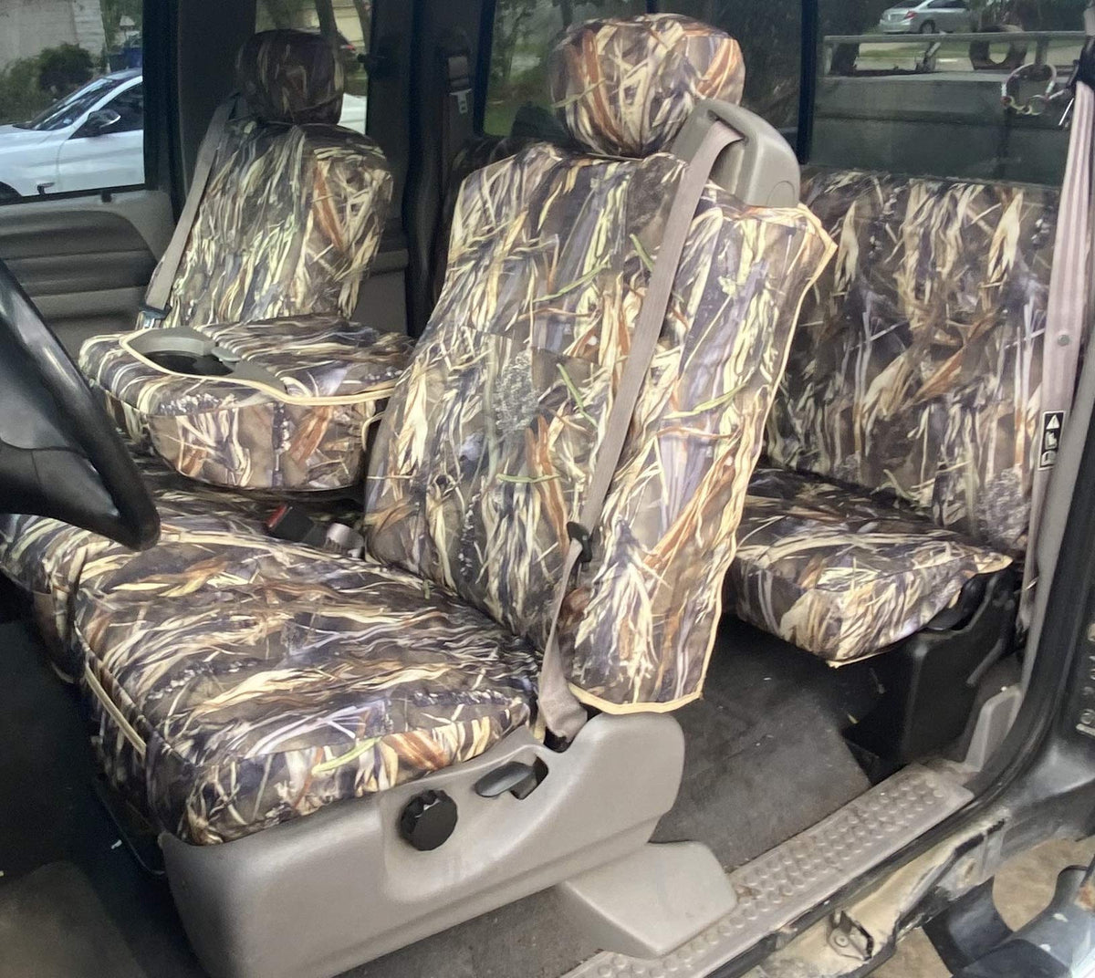 Durafit Seat Covers for 2001-2007 F250-F550 Heavy-Duty Waterproof Custom-Fit Ford Seat Covers (40/20/40 Bench with Adjustable He