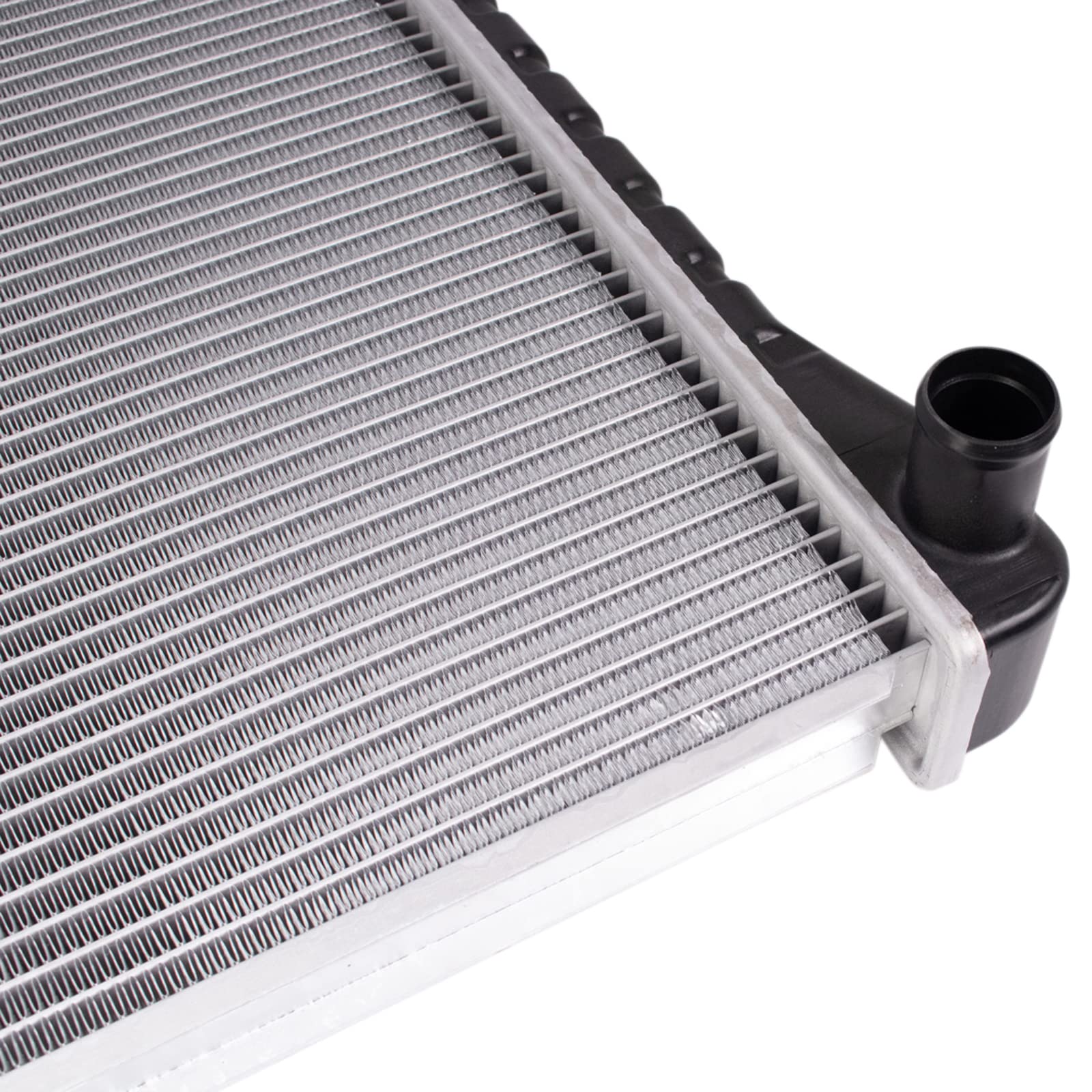 Trq Radiator Fits Chevrolet Blazer Suburban C K V Series