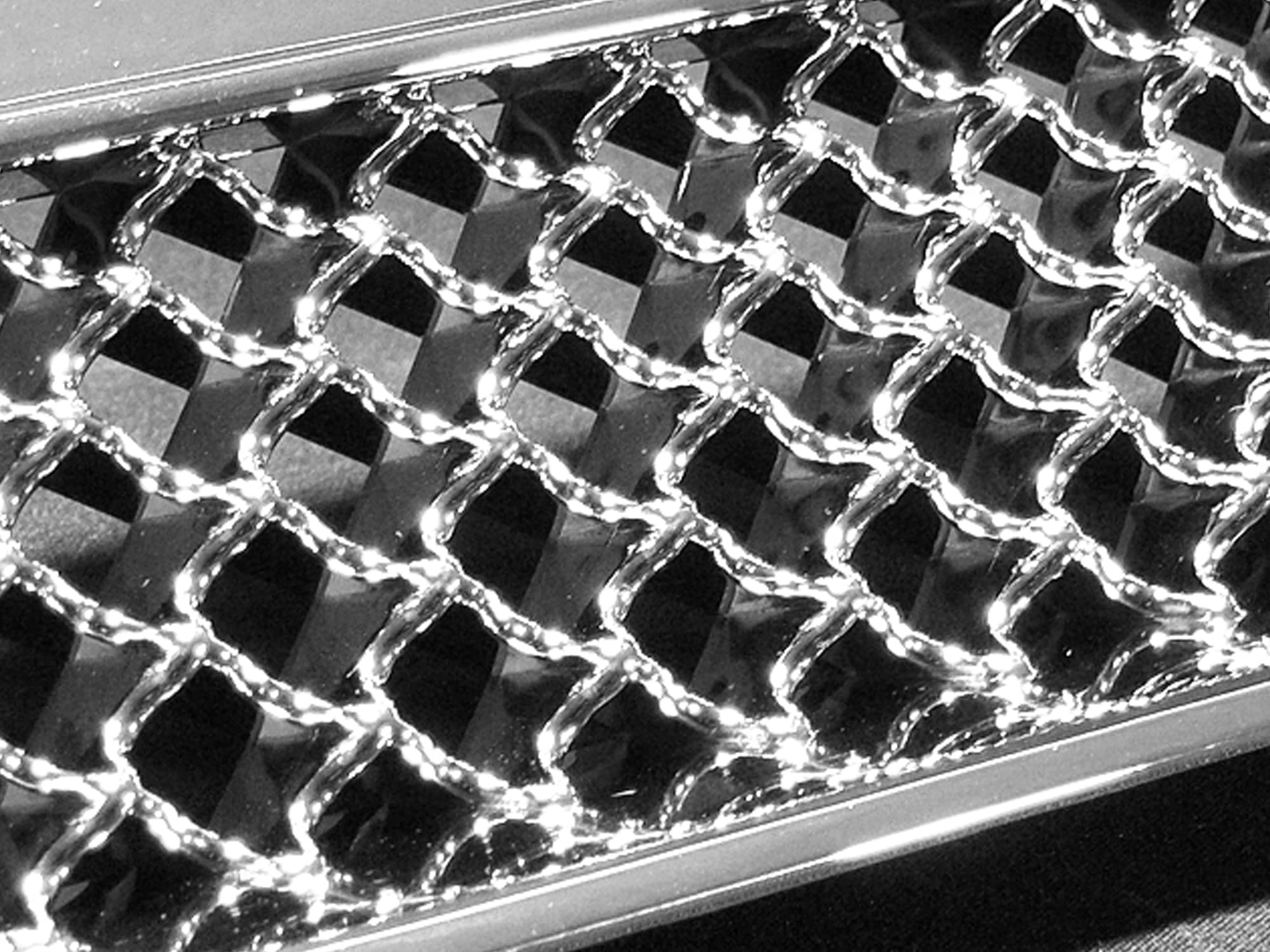 Armordillo 2006-2007 Chevy Monte Carlo Excl. Ss Mesh Grille Chrome
