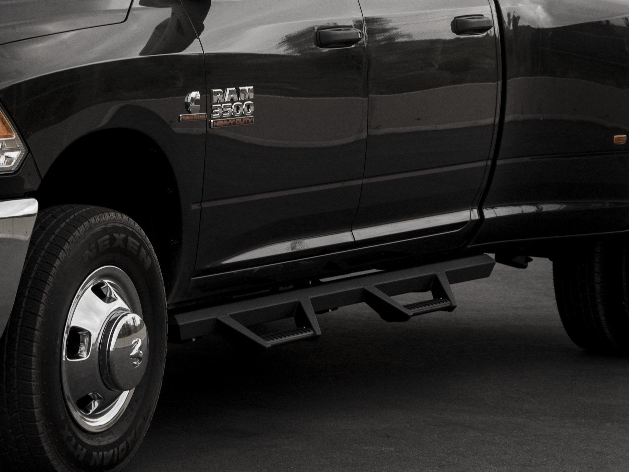 Armordillo Usa 7169401 Ar Drop Step Bars - Matte Black Fits 2009-2018 Dodge Ram 1500/2019-2022 1500 Classic Quad (Extended) Cab