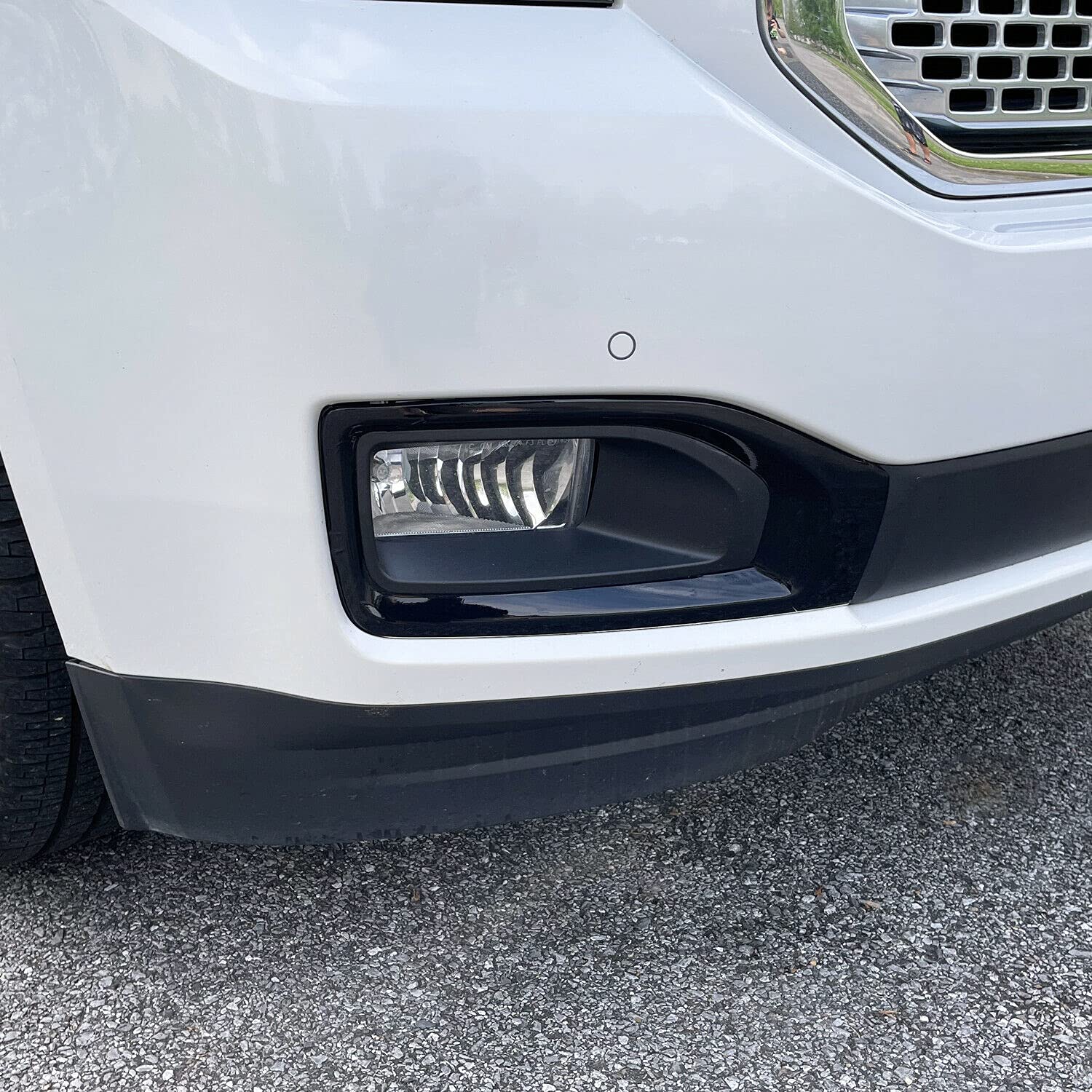 Slickmod Chrome Delete Blackout Vinyl Overlay For 2015-2020 Gmc Yukon Front Grill And Fog Light Trim (3. Foglight Trim Only, Gloss Black)