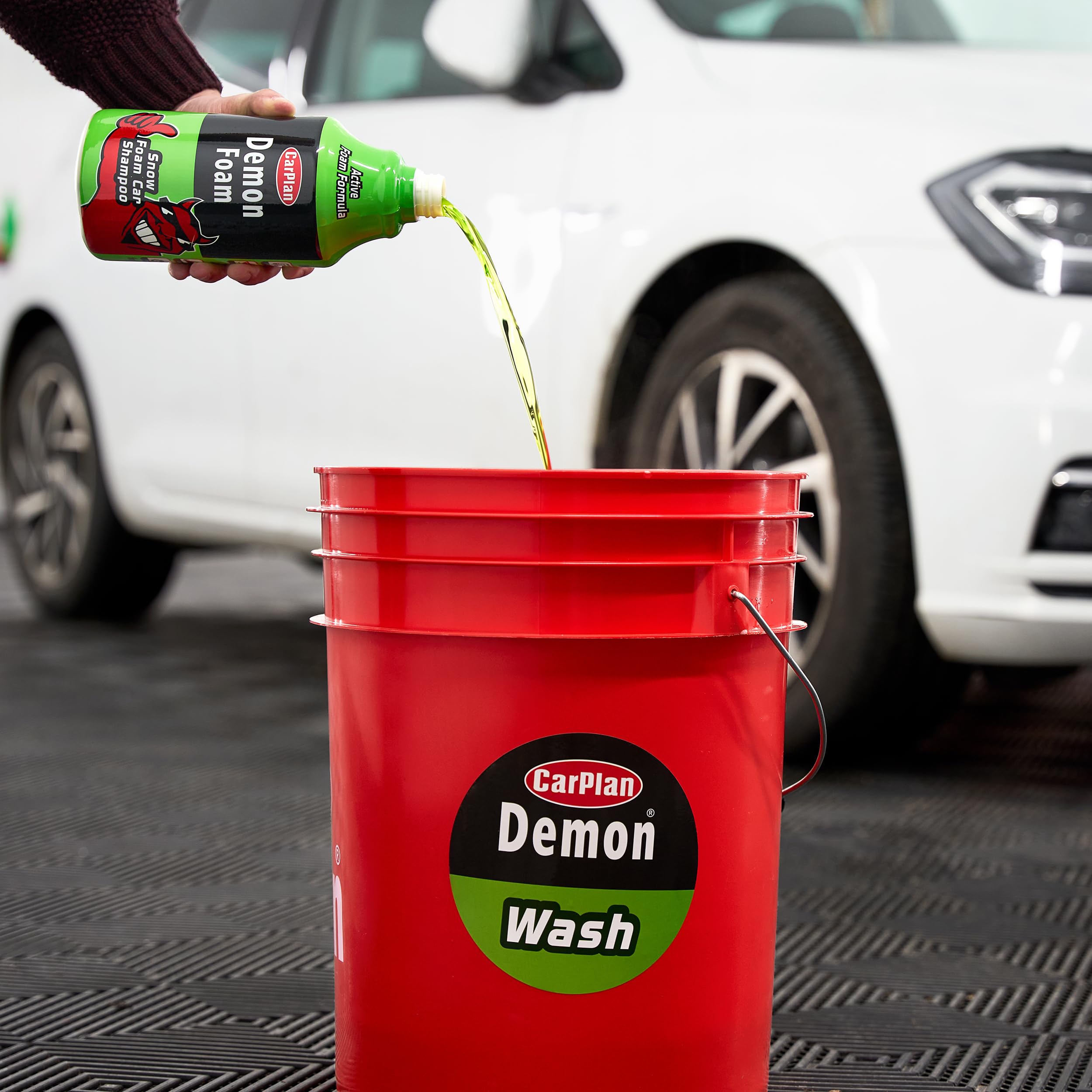 Carplan Demon Foam 34 Fl Oz (1L) - Snow Foam Shampoo
