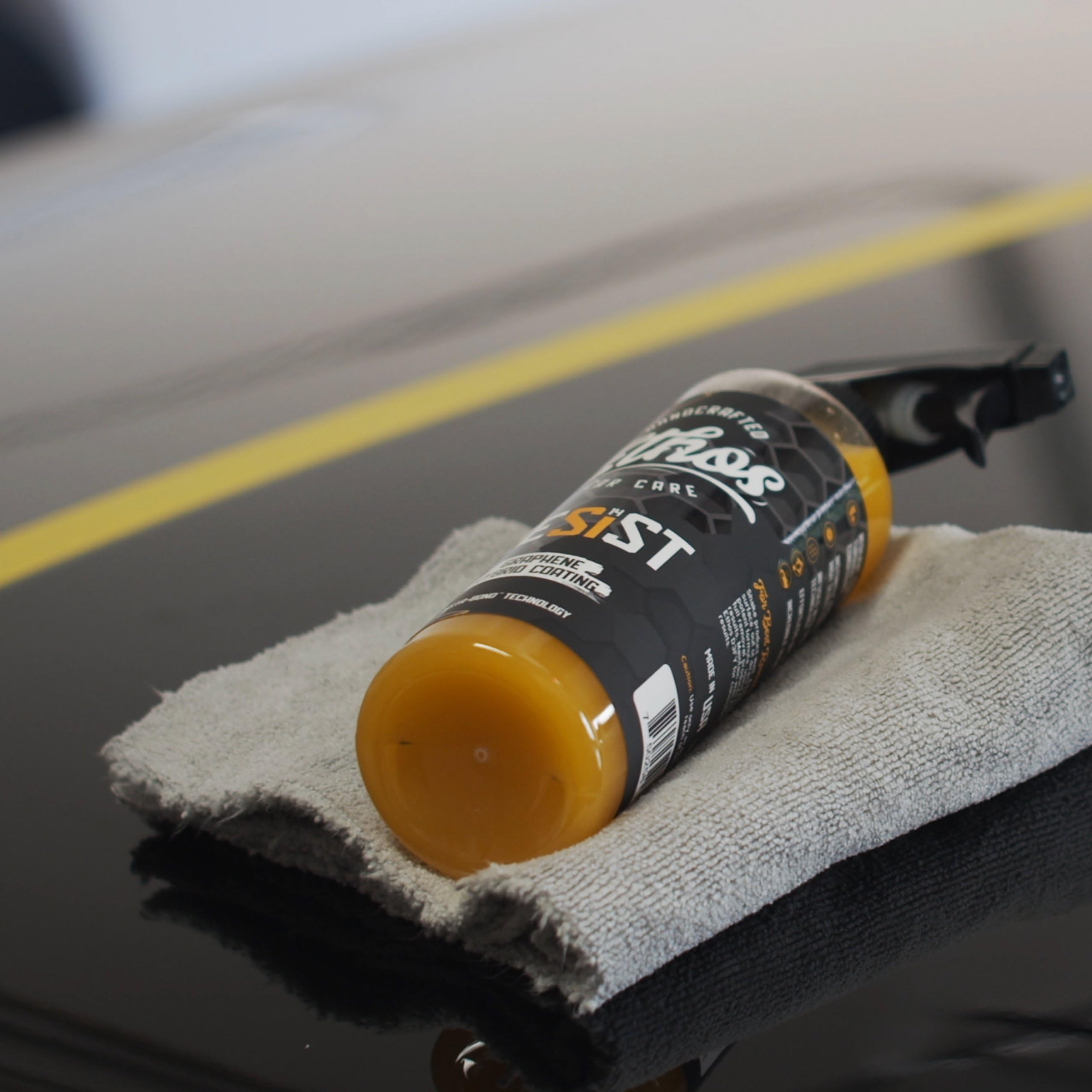 Resist Graphene Spray Coating - Uv Ceramic Coating For Cars - 2-In-1 Hybrid Formula Ceramic Spray Coating For Cars For Incredibl