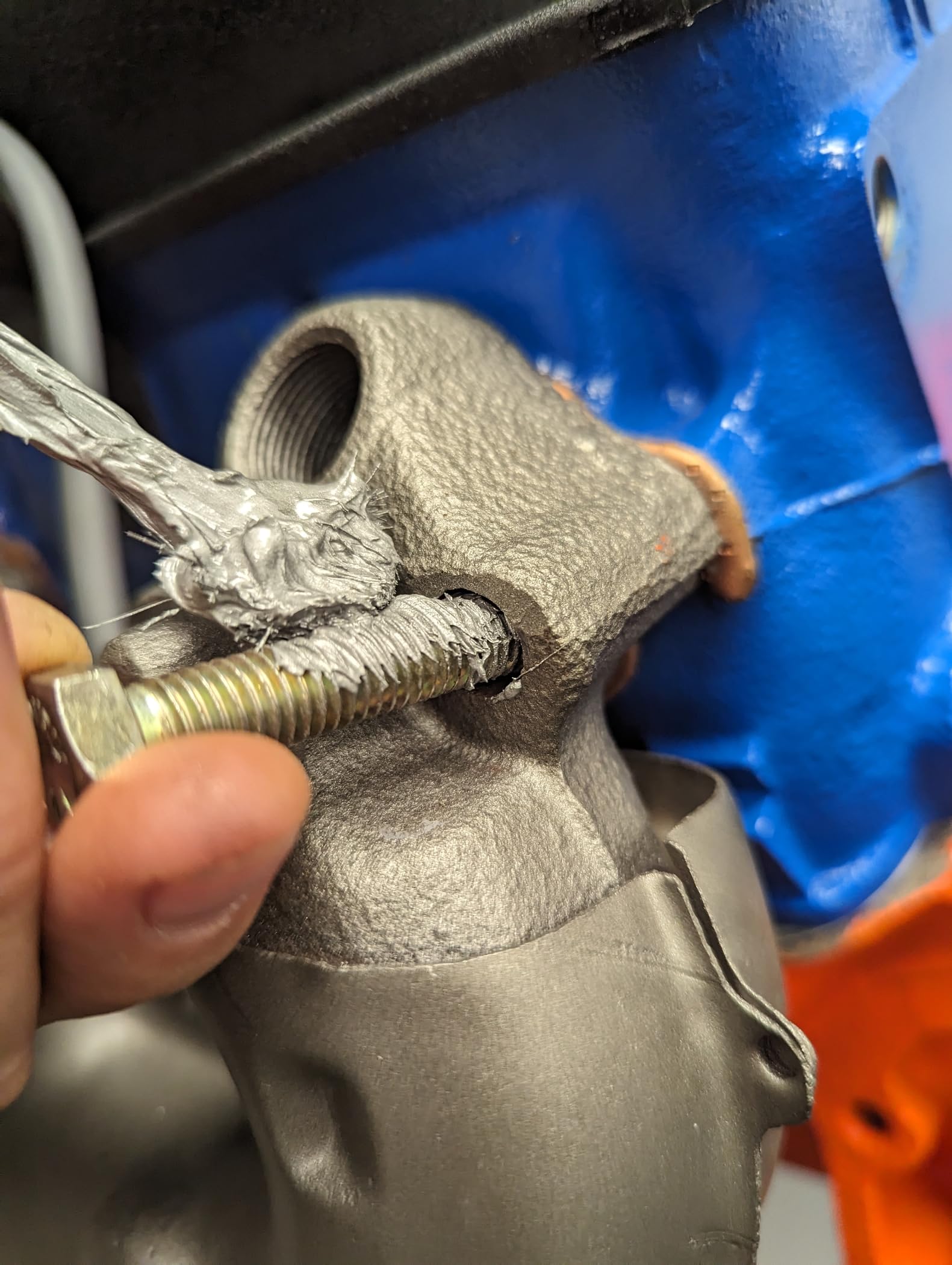 Permatex 80208 Anti-Seize Lubricant With Brush Top Bottle Prevents Galling, Corrosion, Seizing, Refined Blend Aluminum, Copper,