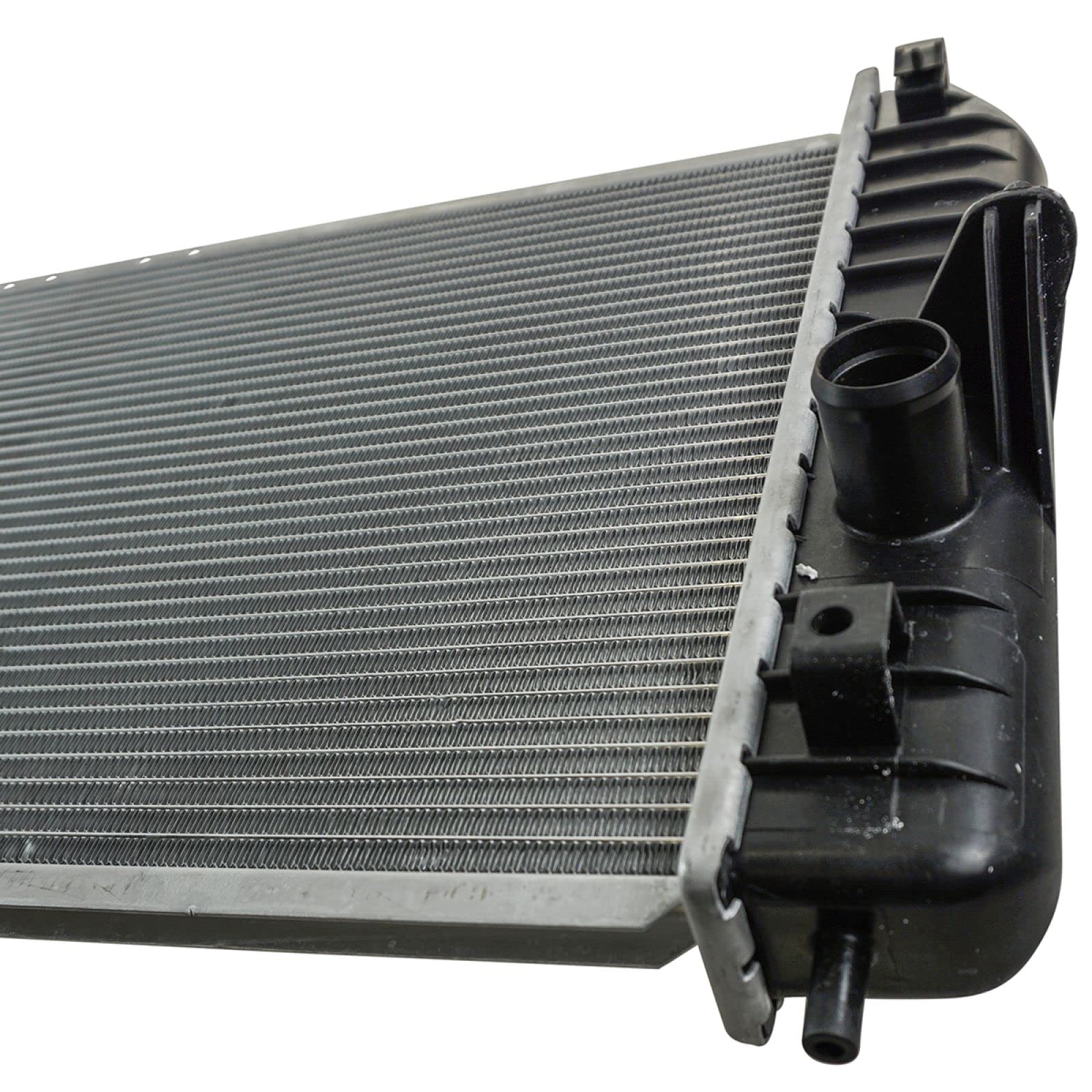 Trq Radiator Assembly Aluminum Core Compatible With 97-04 Buick Park Avenue Cu2349 Cu2350