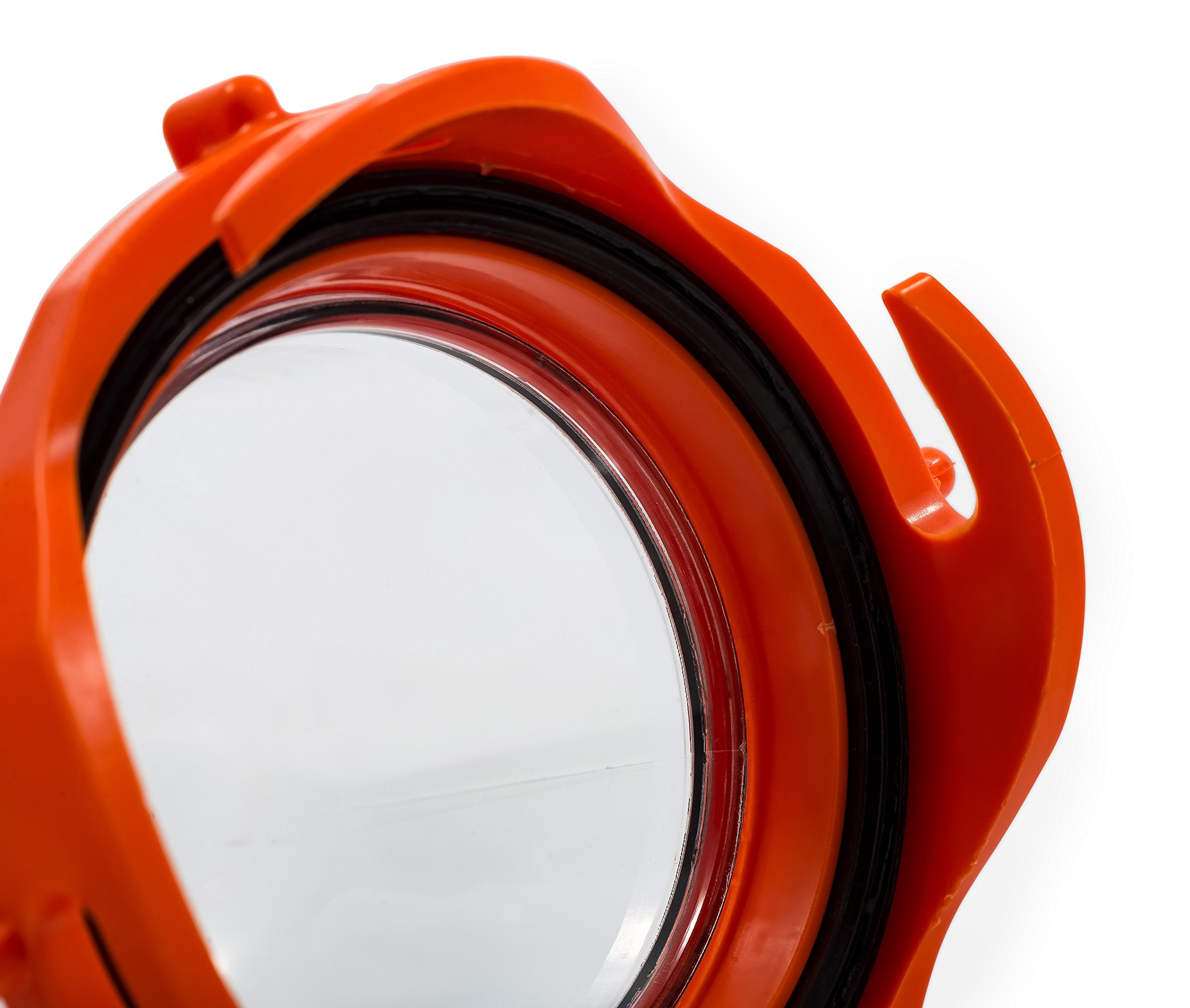 Camco Rhino 90-Degree RV Tote Tank Adapter - Features Clear Low-Profile 90-Degree Elbow & 4 Bayonet Prongs on Each End for Odor-Tight Locking Action - Crafted of Heavy-Duty Resin (39485)