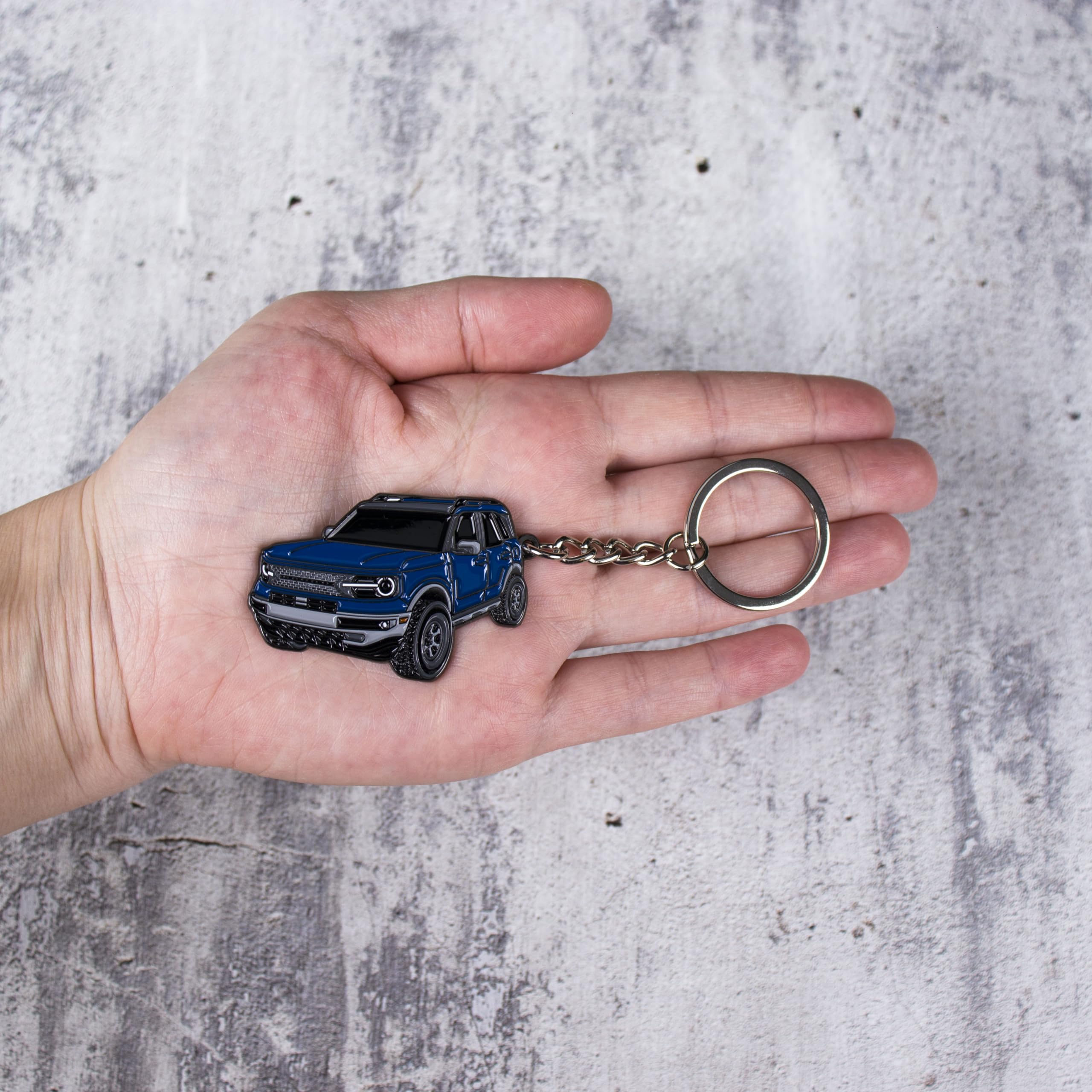 Four Wheel Beast Bronco Sport Keychain Compatible With Ford Bronco Accessories 2023 2024 4 Door Key Chain Fob Gift (Blue)