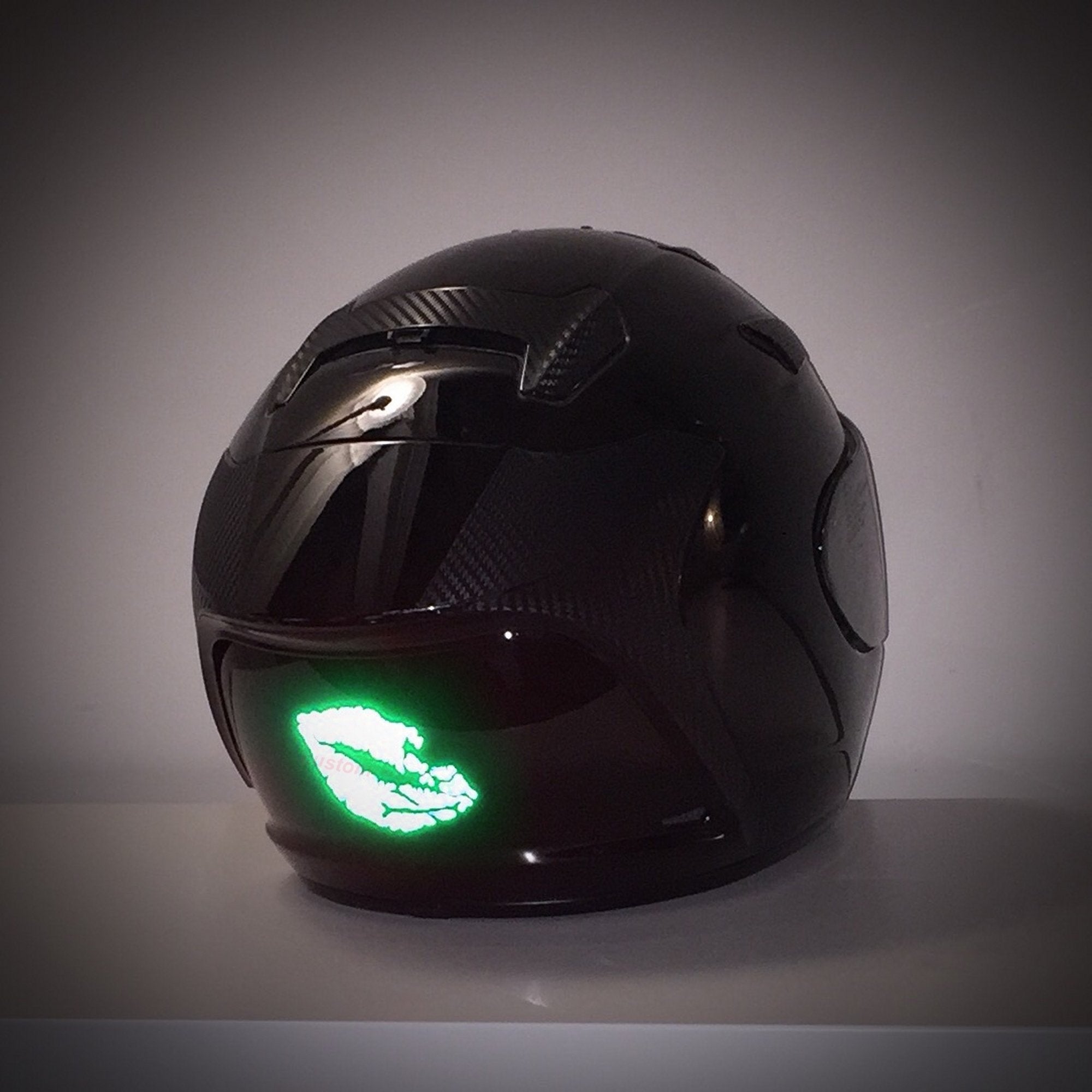 Customtaylor33 High Intensity Reflective Vinyl Death Kiss Skull Crossbones Lips Decal Bumper Sticker - Cars, Motorcycles, Helmets, Wind Screens, Laptops, Cellphones, (Green, 3 Inch Wide, Pair)