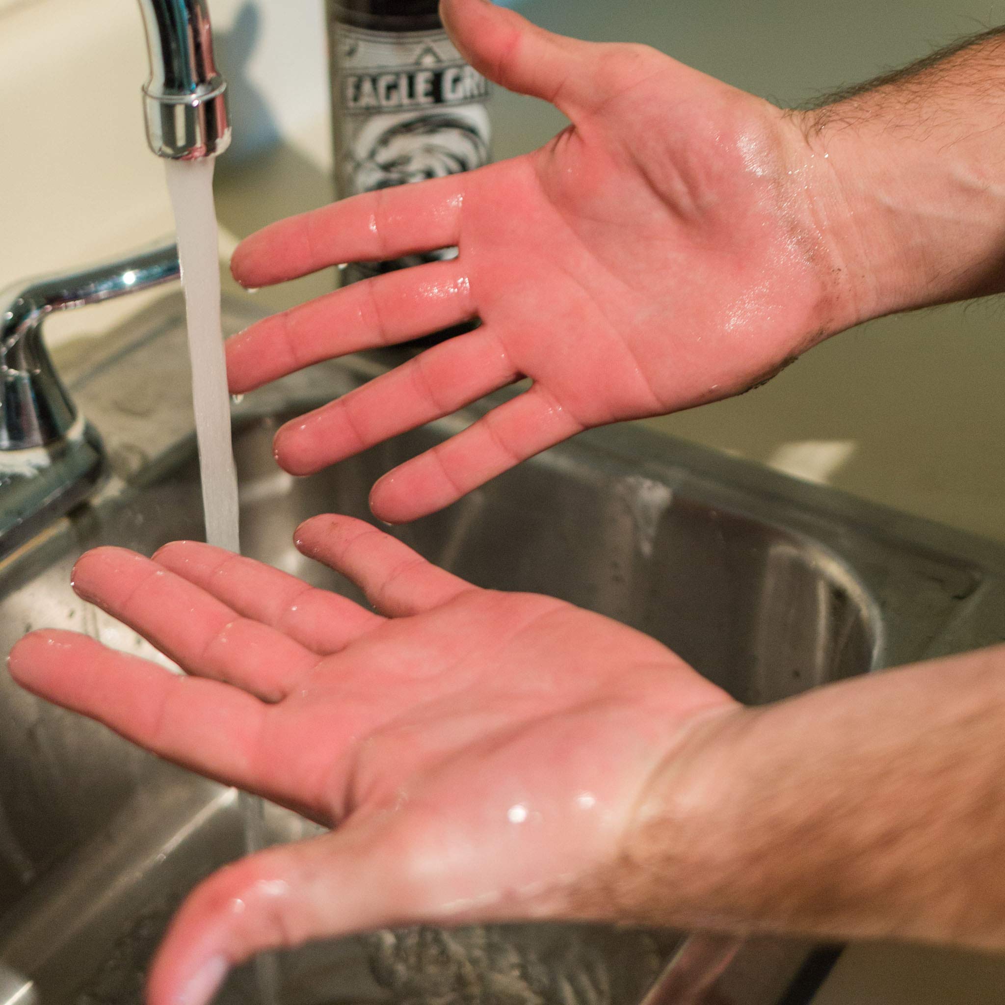 Eagle Grit Heavy Duty Industrial Hand Cleaner For Auto Grease, Dirt, Oil, Paint - Eco-Friendly Moisturizing Silica Formula - (1