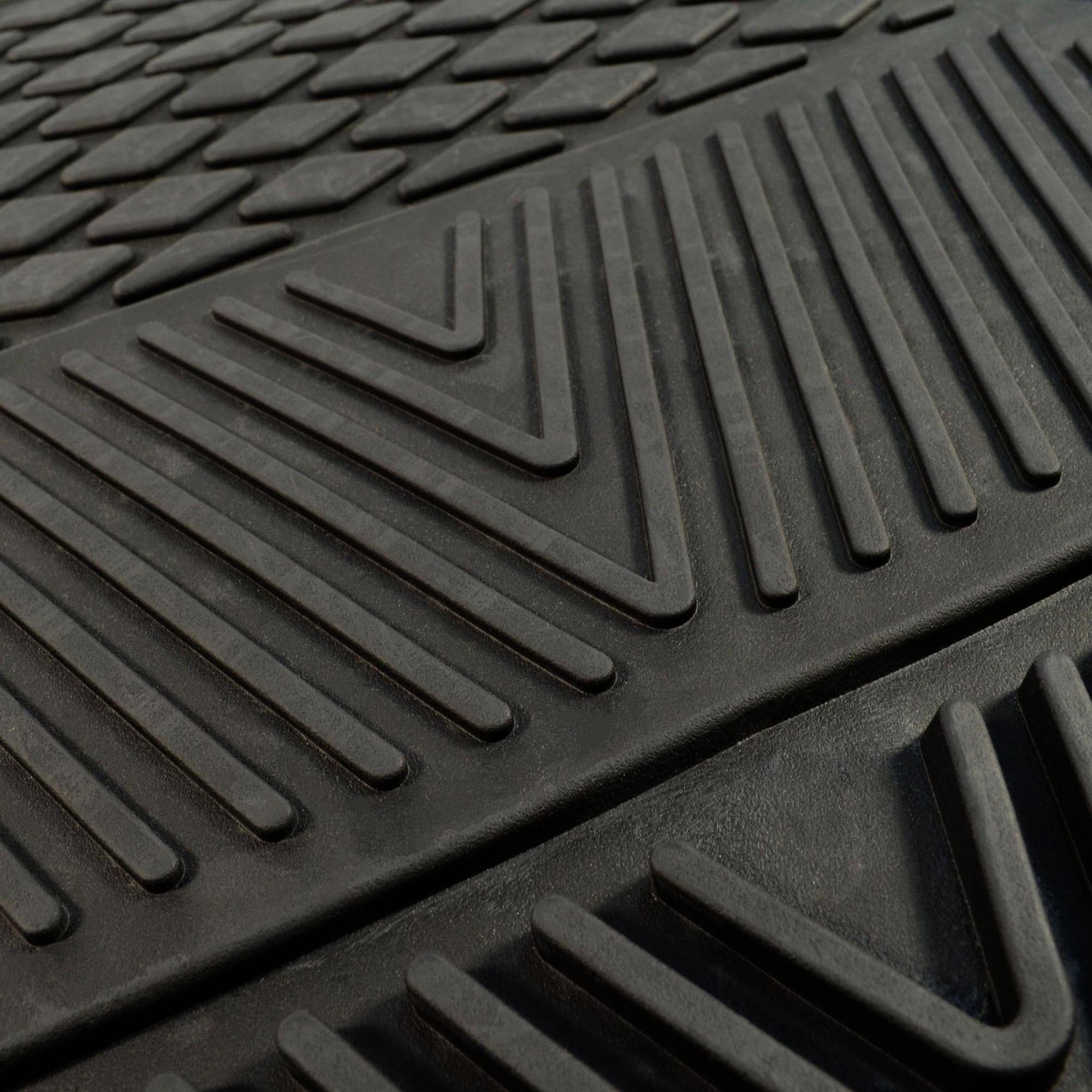 Fanmats Nhl - Boston Bruins 2-Pc Vinyl Car Mat Set/17X27