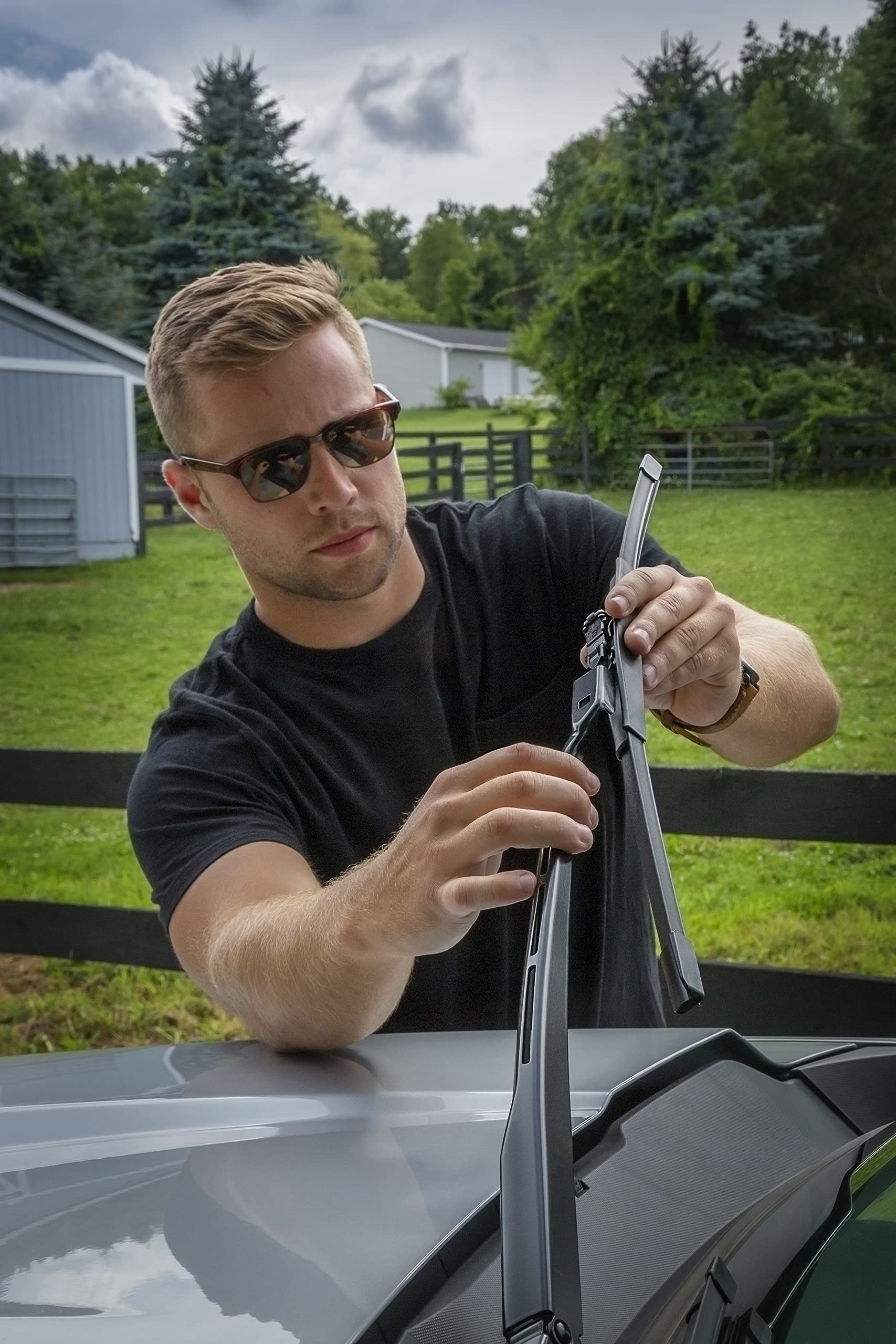 Trico Gold 3-Piece Driver/Passenger/Rear All-Weather Automotive Replacement Windshield Wiper Blade Kit For 2015-2020 Chevy/Gmc T