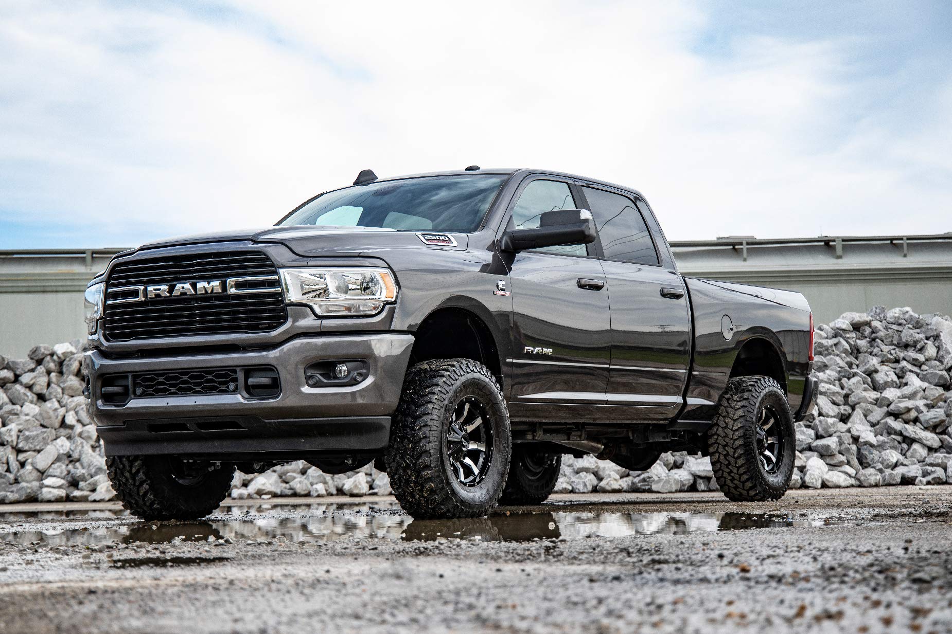 Rough Country 2.5' Suspension Leveling Kit For 2014-2024 Ram 2500/3500 4Wd - 377