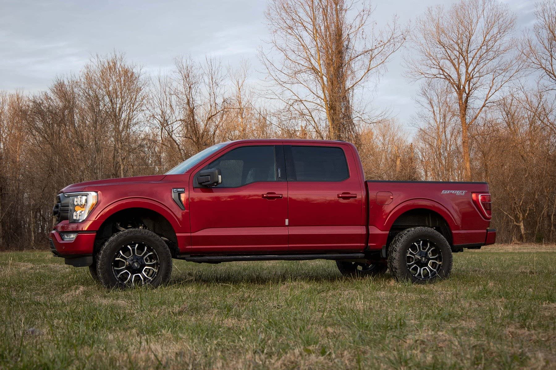 Rough Country 3" Bolt-On Lift Kit for 2021-2024 Ford F-150 4WD - Model 41430, Black, Aluminum