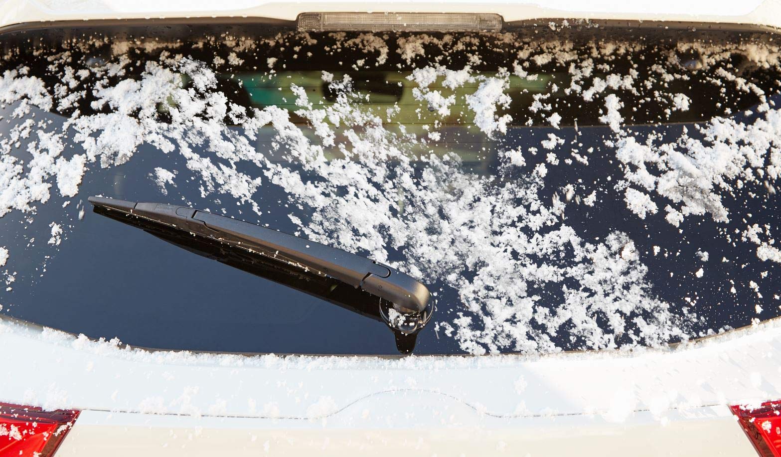 Michelin 9512 Rear Windshield Wiper Blade - 12 Inches (Pack Of 1)