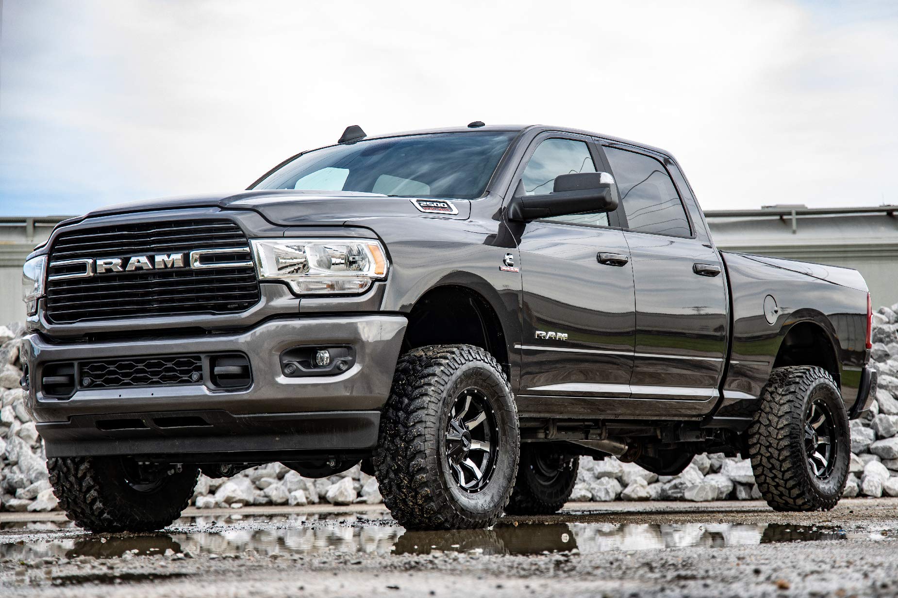 Rough Country 2.5' Suspension Leveling Kit For 2014-2024 Ram 2500/3500 4Wd - 377