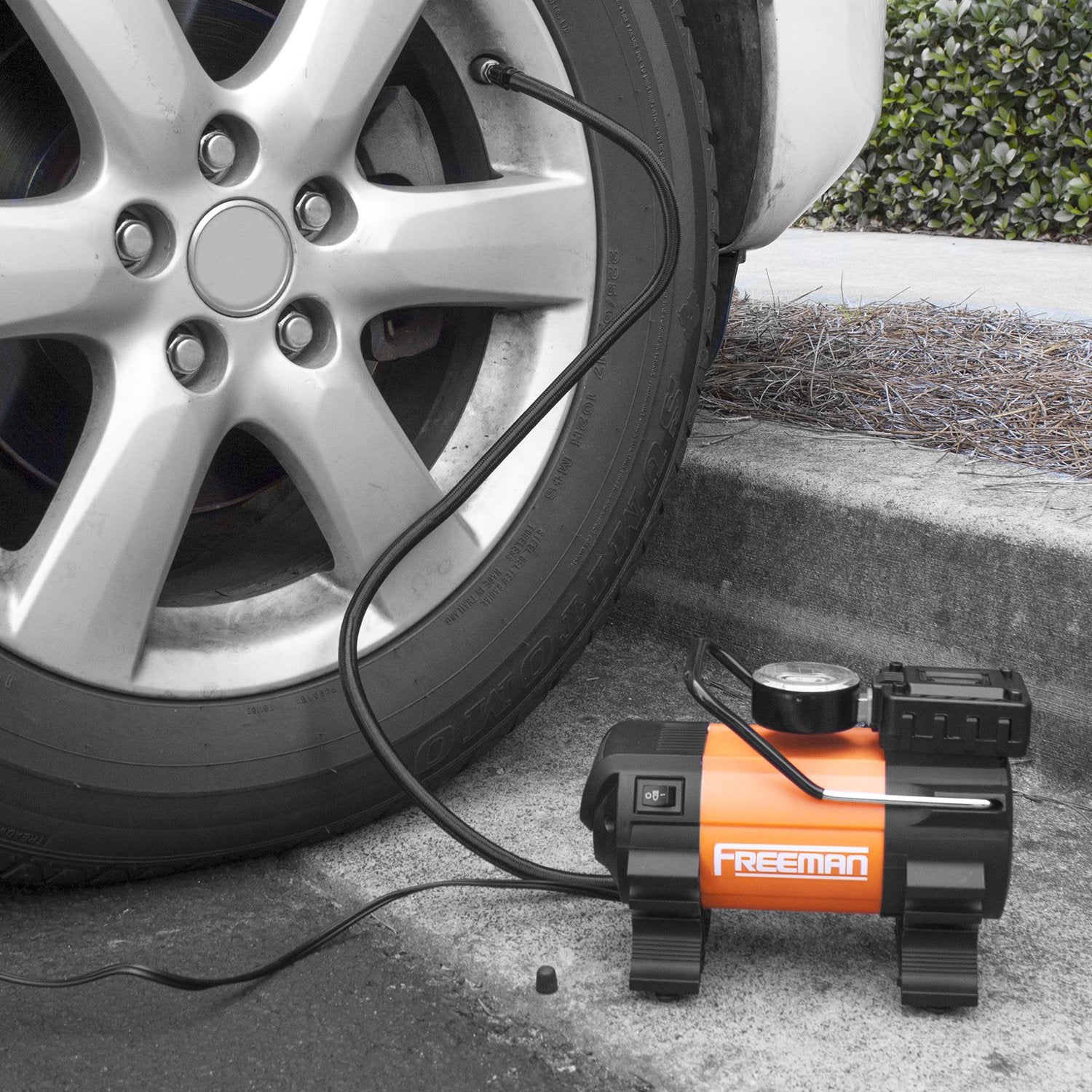 Freeman P30Lmti Portable 12V Tire Inflator With Gauge