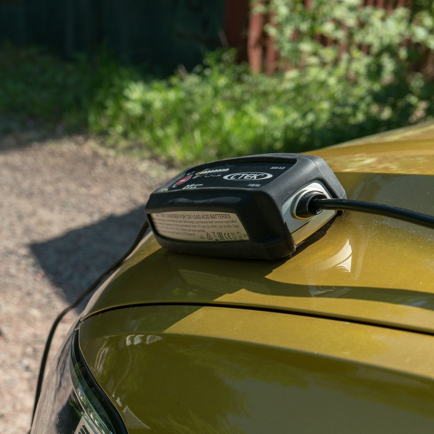 Ctek (56-915) Black Bumper