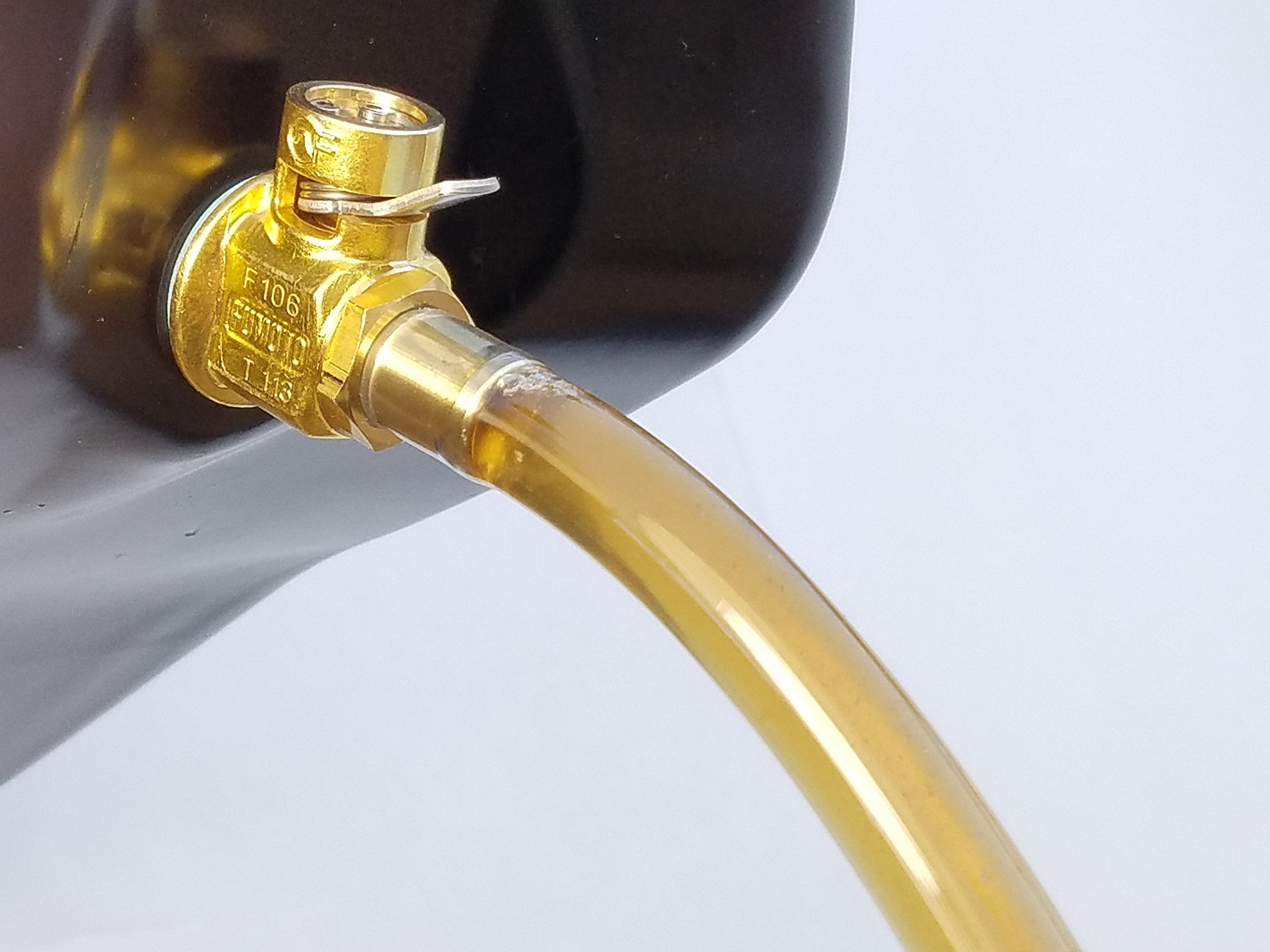 Fumoto F101N 1/2''-20 Unf Oil Drain Valve And Lc-10 Clip