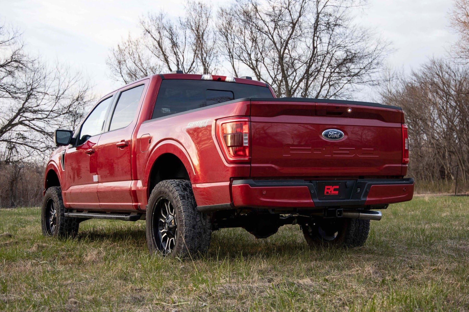 Rough Country 3" Bolt-On Lift Kit for 2021-2024 Ford F-150 4WD - Model 41430, Black, Aluminum