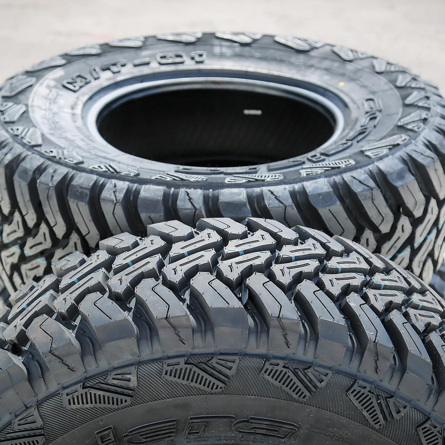 Accelera M/T-01 Mud Off-Road Light Truck Radial Tire-30X9.50R15Lt 30X9.50X15 30X9.50-15 104Q Load Range C Lrc 6-Ply Bsw Black Si