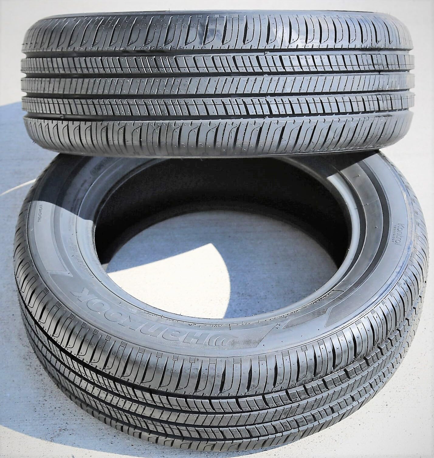 Hankook Kinergy Gt H436 All_ Season Radial Tire-235/65R17 104H