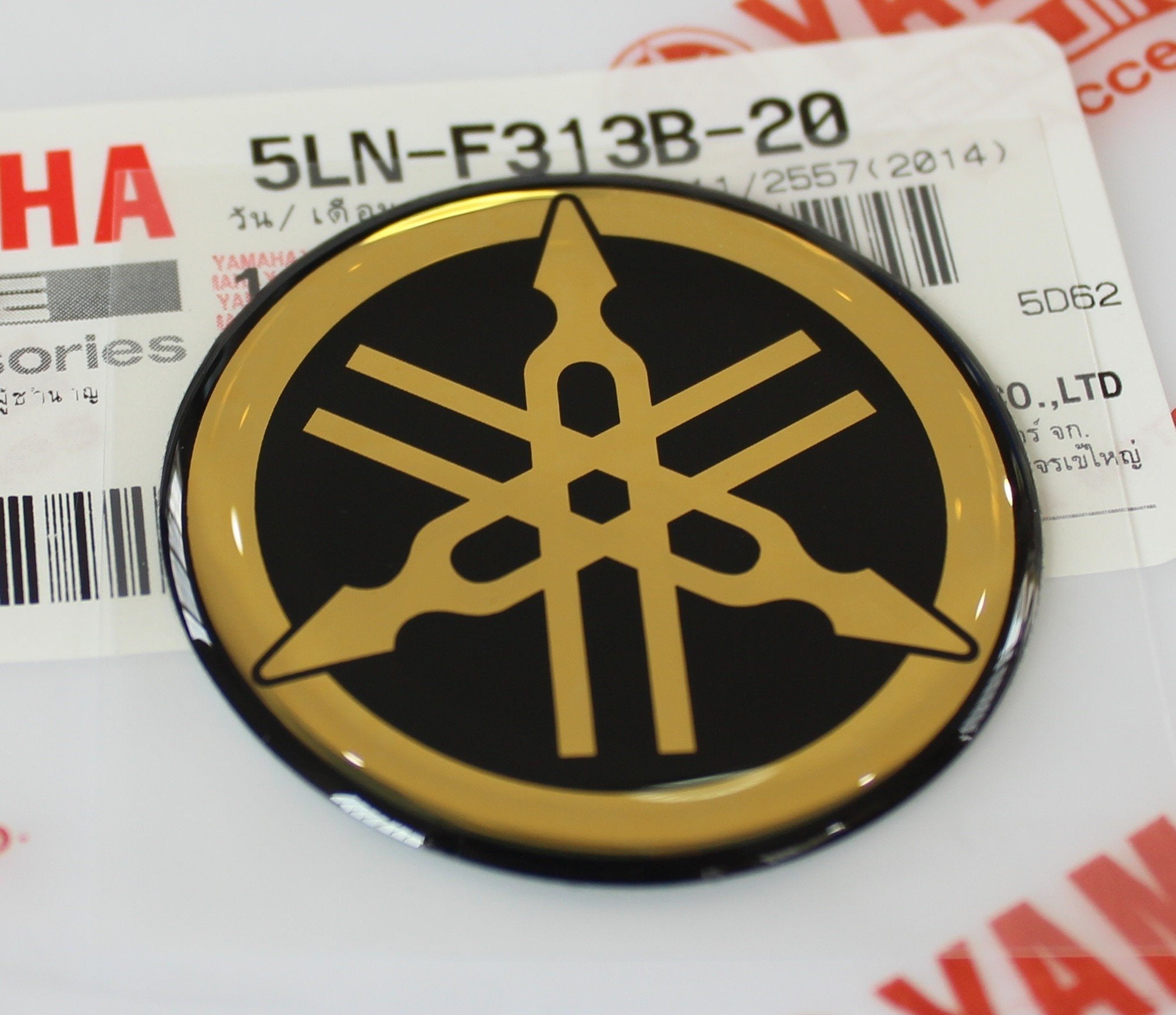 Yamaha 5Ln-F313B-20 - Genuine 40Mm Diameter Yamaha Tuning Fork Decal Sticker Emblem Logo Black/Gold Raised Domed Gel Resin Self 