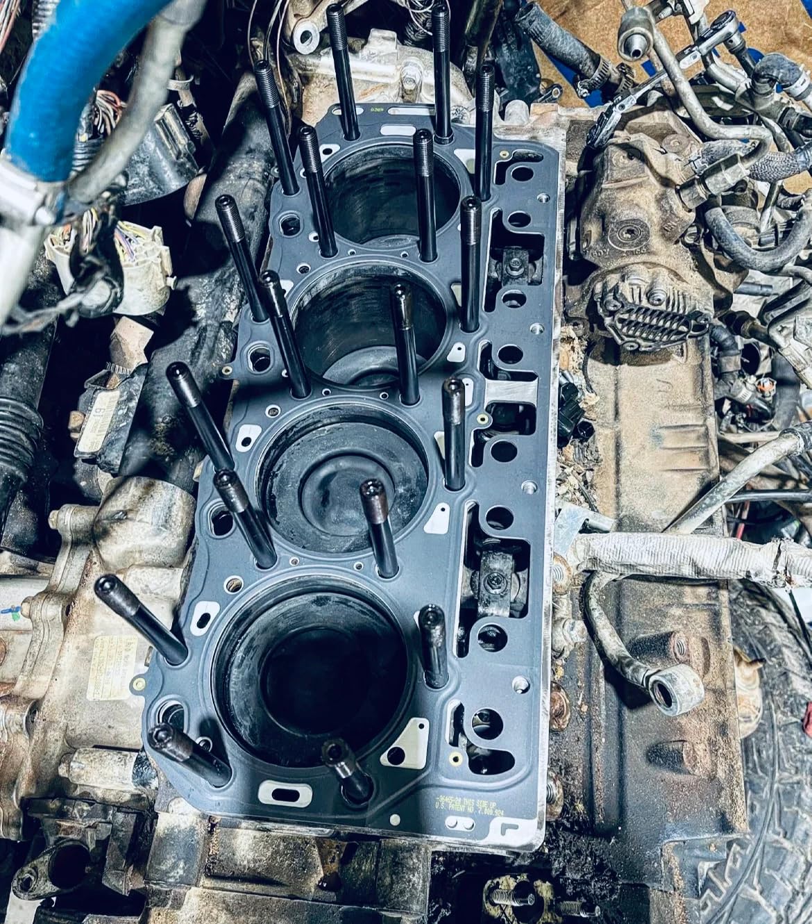 Head Stud Replacement Kit for 2001-2016, 6.6L LB7 LLY LBZ LMM LML Chevy Duramax Diesel Models with Head Studs Nuts Washers & Ass