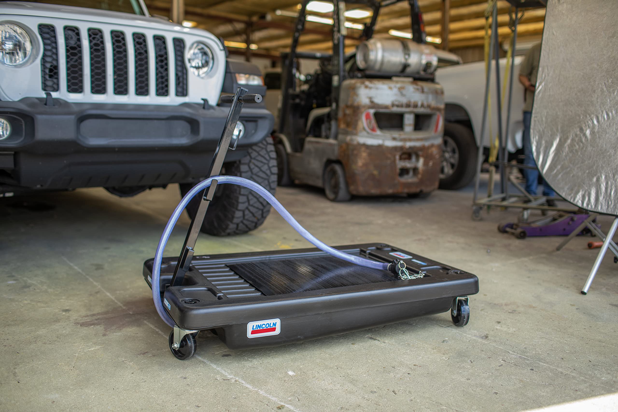 Lincoln 3665 17 Gallon Low Profile Truck Drain For Collection Of Used Fluids, 7.75 In. Tall With 6 Ft. Discharge Hose With 3/4 I