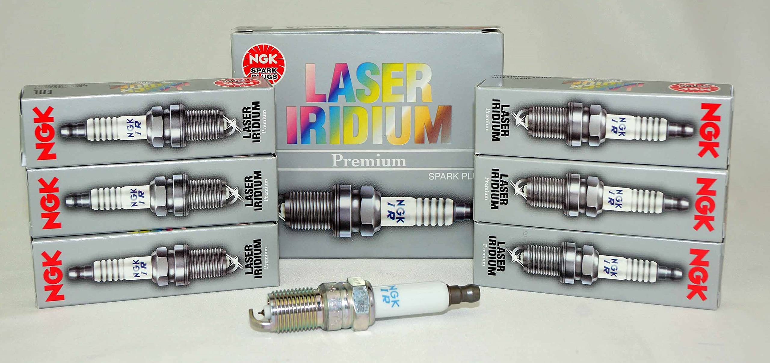 Ngk # 5599 Laser Iridium Spark Plug Itr4A15 ----- 6 Pcsnew