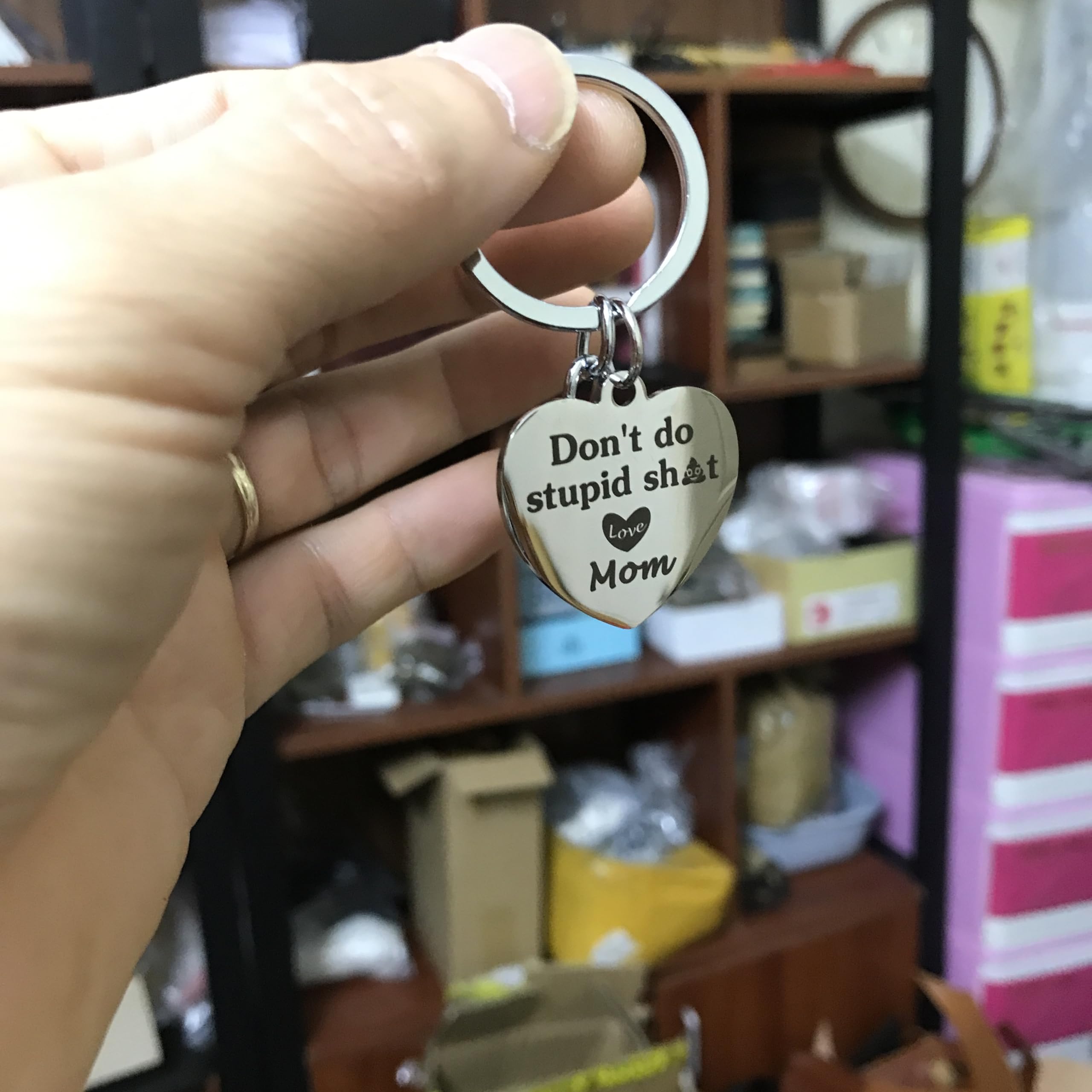 Funny Gifts For Teenage Teen Boys Girls Don'T Do Stupid Sh*T Love Mom Mum Keychain Son Daughter Mother'S Day Father'S Day Gradua