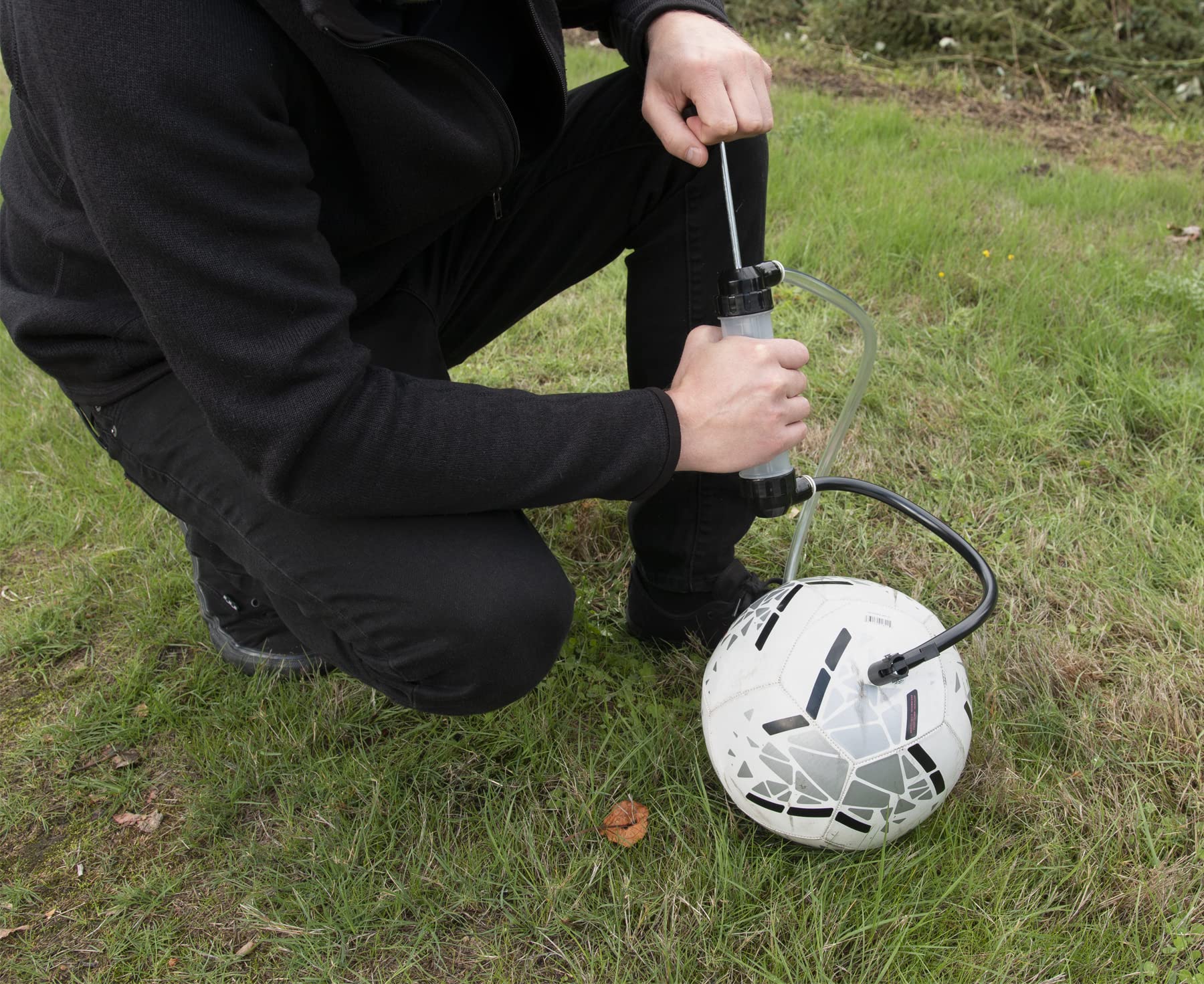 Performance Tool W1156 Grip Clip Transfer Pump/ Siphon Fluid Transfer Pump Kit for Water, Oil, Liquid, and Air, Black/Clear, 48-inch Hoses