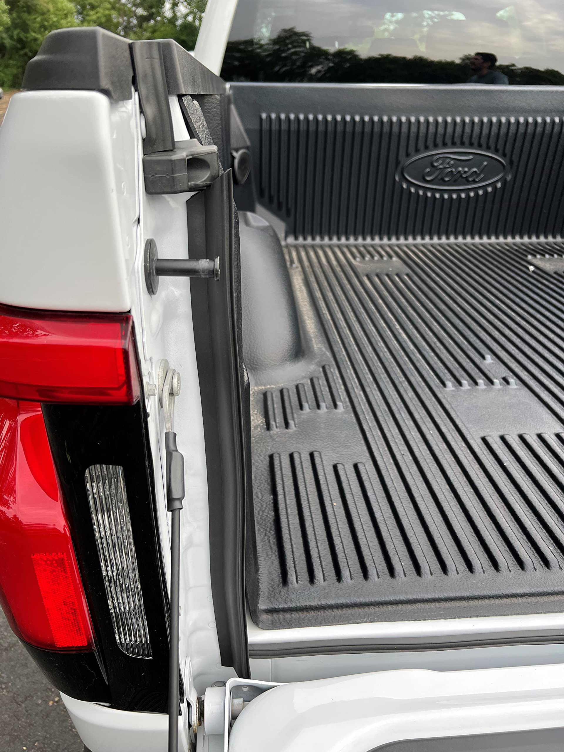 Esi Ultimate Tailgate Seal With Taper Seal Compatible With All Ford Model Years F150, F250, F350, F450, Ford Raptor And Ford Lightning