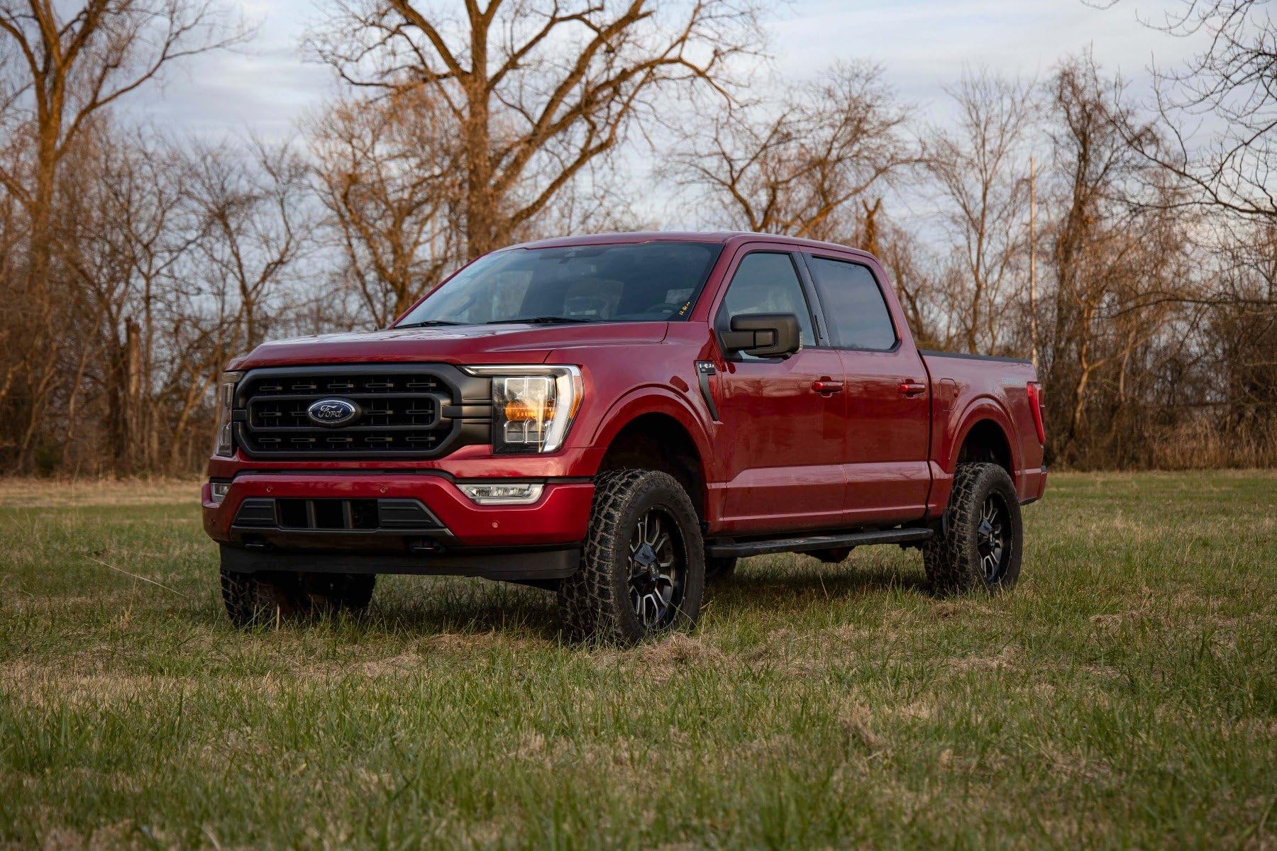 Rough Country 3" Bolt-On Lift Kit for 2021-2024 Ford F-150 4WD - Model 41430, Black, Aluminum