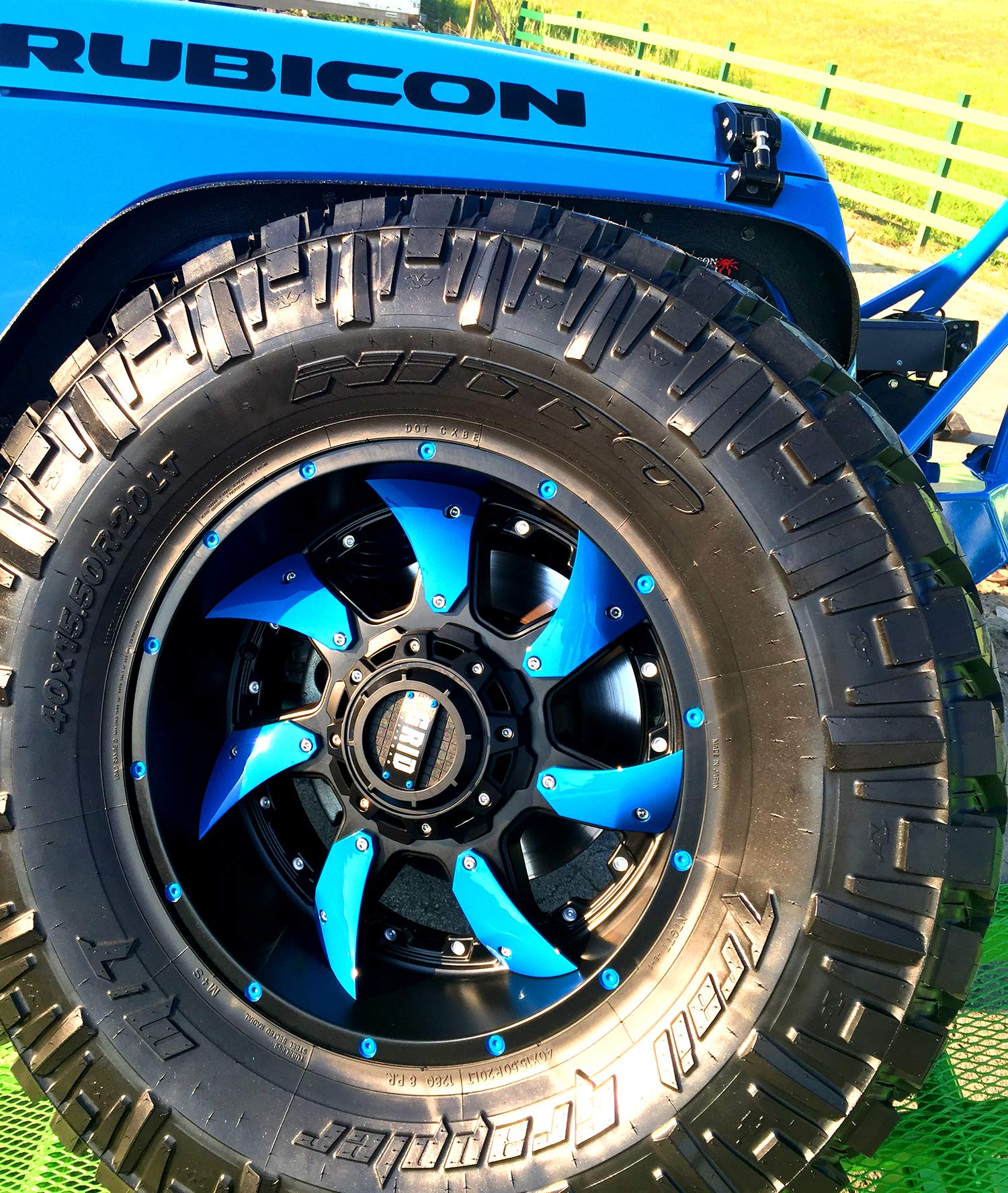 Sonax (235200-755) Tire Gloss Gel - 16.9 Fl. Oz.