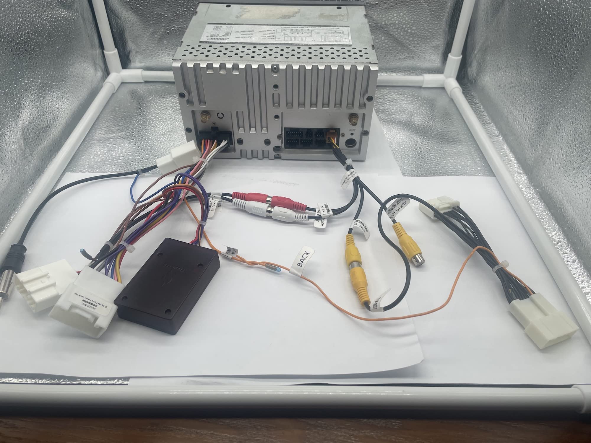 Adapter For 2008-2013 Toyota Highlander Factory Backup Camera Switch From Oem Mfd Screen To The Aftermarket Head Unit Screen