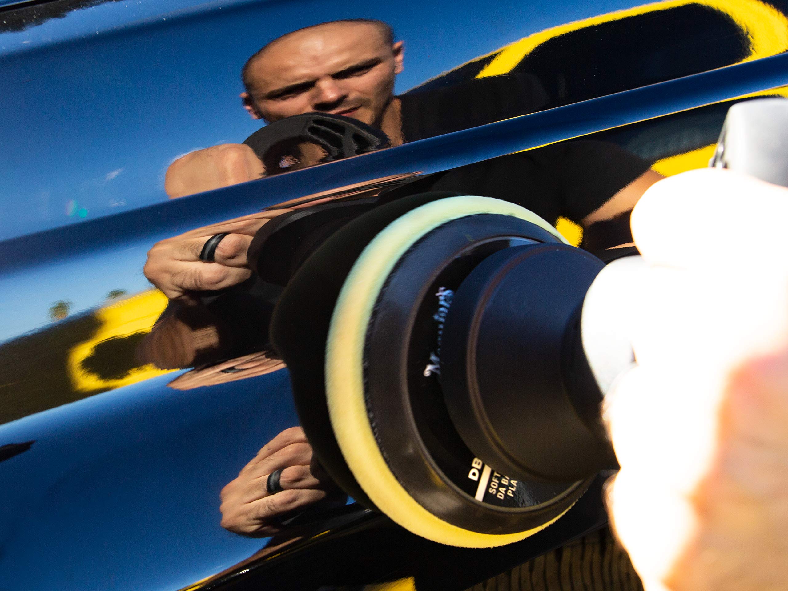 Meguiars Professional Ultra Finishing Polish M20501 - Scratch And Swirl Remover, High-Gloss Detailing Polish For A Show Car Shin