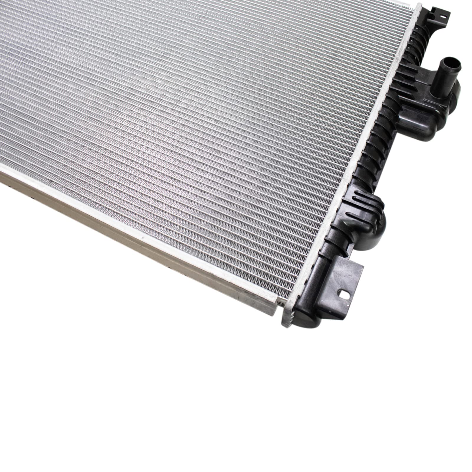 Trq Radiator Assembly Aluminum Core Compatible With 11-16 Ford F-250 Super Duty F-350 Super Duty F-450 Super Duty F-550 Super Du
