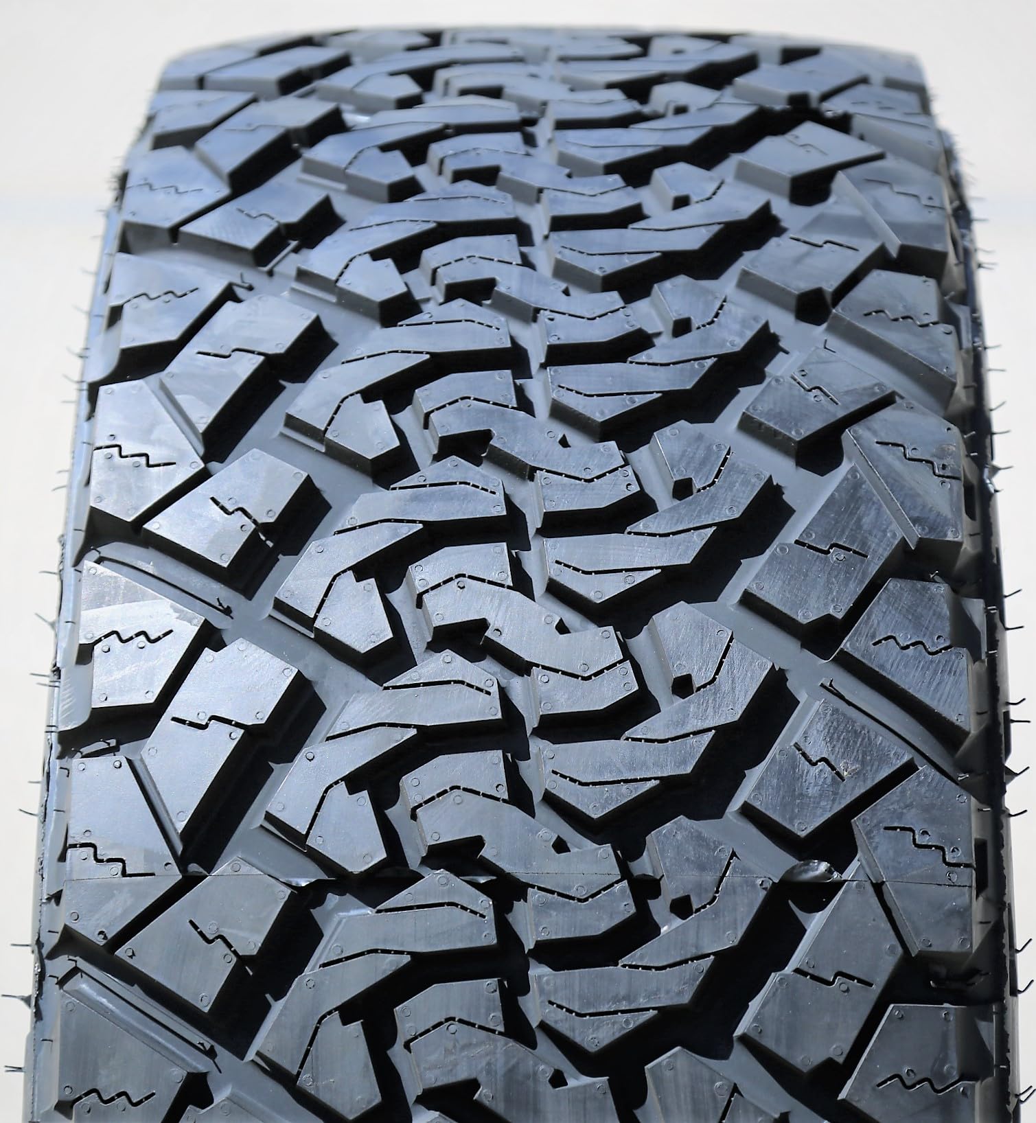 Venom Power Terra Hunter X/T XT Truck/SUV All-Terrain Mud Off-Road Radial Tire-285/40R24 285/40/24 285/40-24 112H Load Range XL