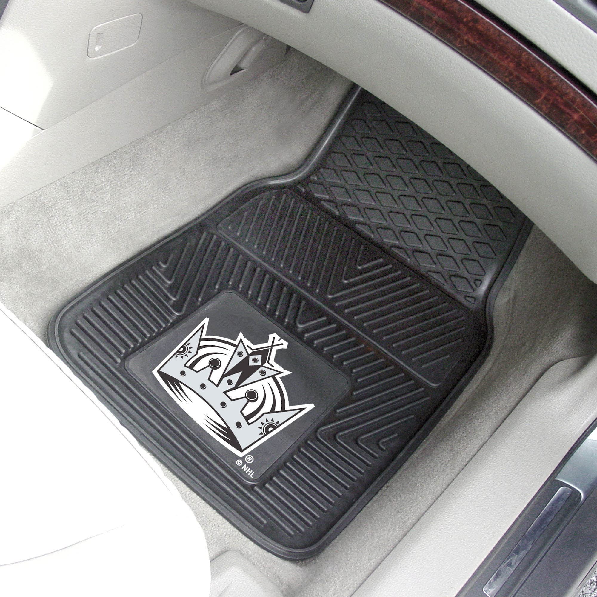 FANMATS Sports Team Logo Los Angeles Kings 2 - pc Heavy Duty Vinyl Car Mat 18&quot;x27&quot;