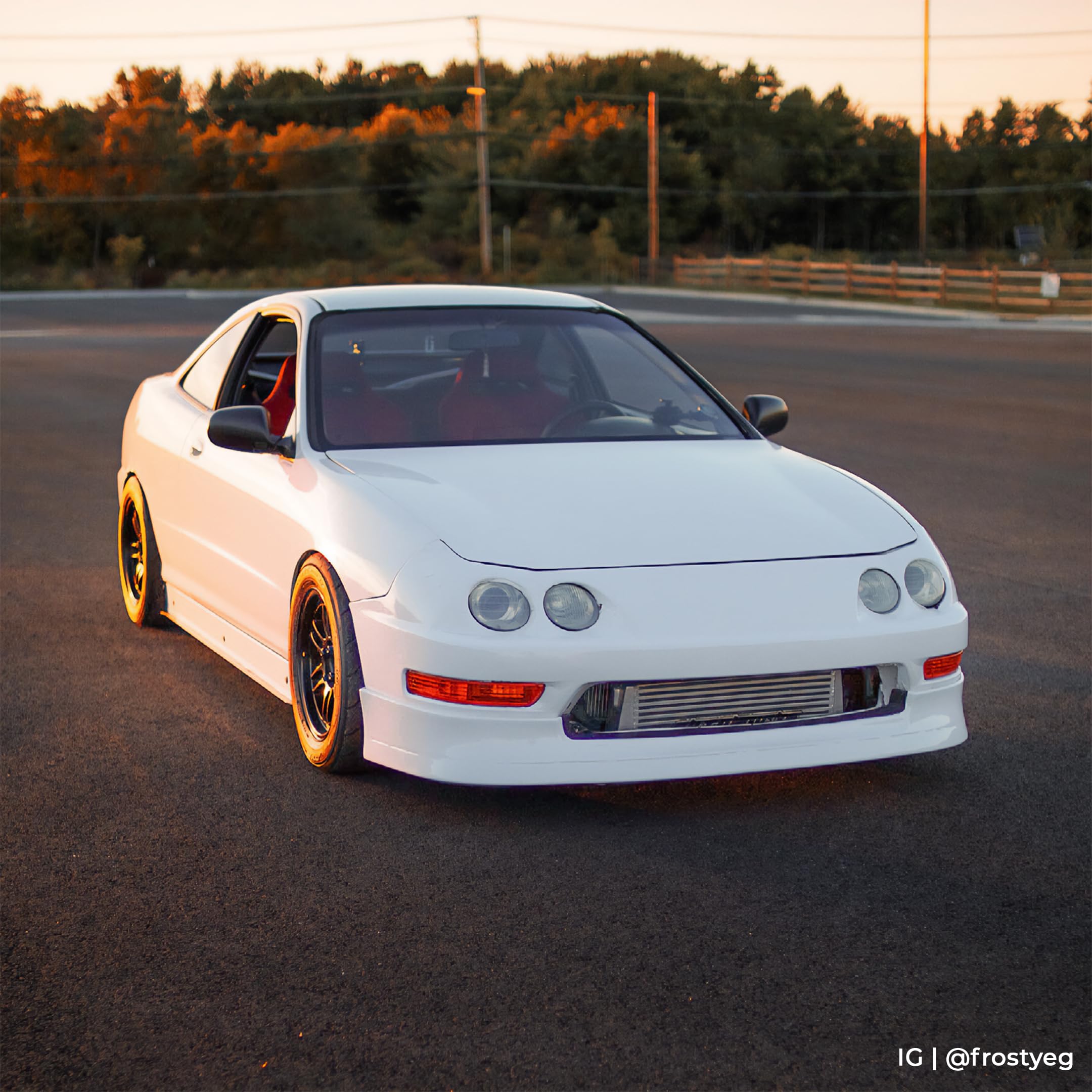 White High Gloss Realistic Paint-Like Microfinish Vinyl Wrap Roll With Vvivid Xpo Air Release Technology (10Ft X 5Ft)