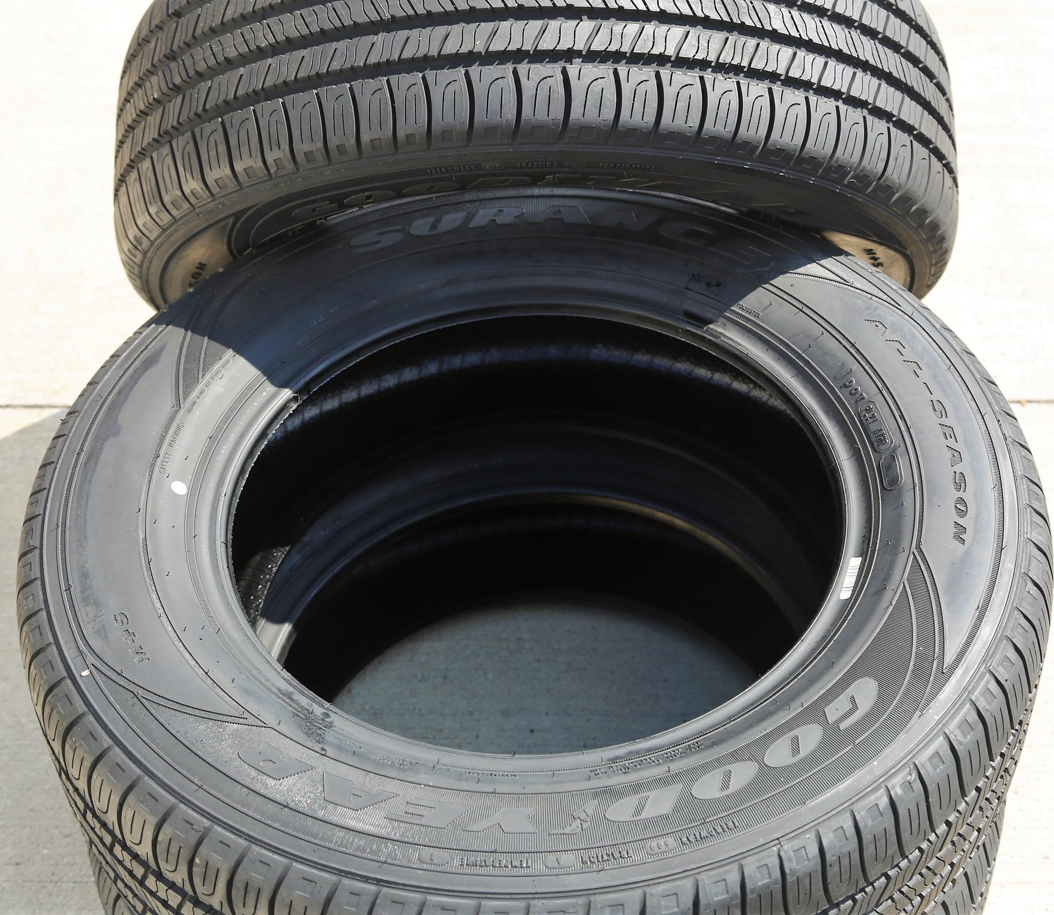 Goodyear Assurance All-Season Radial - 205/55R16 91H