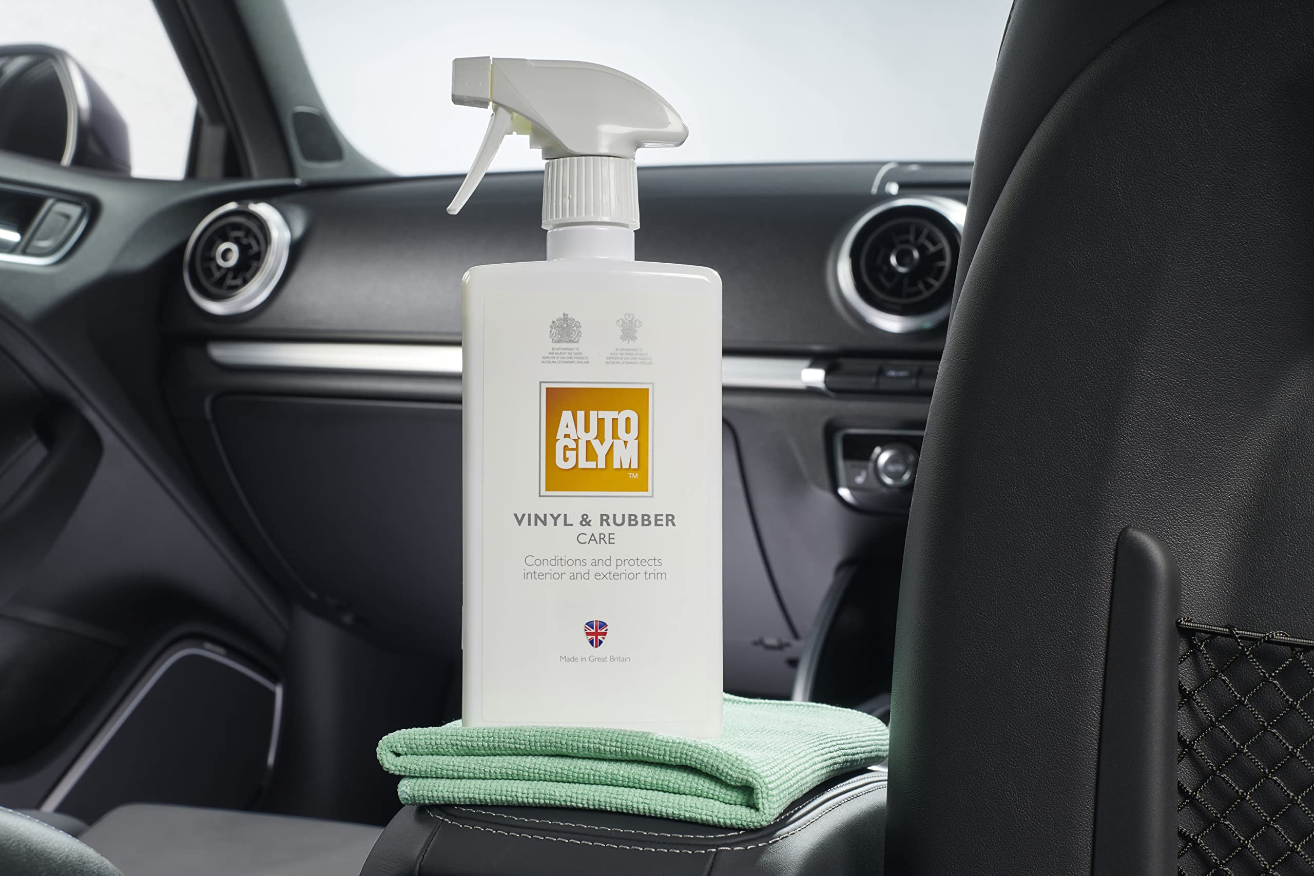 Autoglym Interior Shampoo, 500Ml - Car Interior Shampoo That Cleans And Freshens Carpets, Fabrics, Upholstery And Plastics, Whit