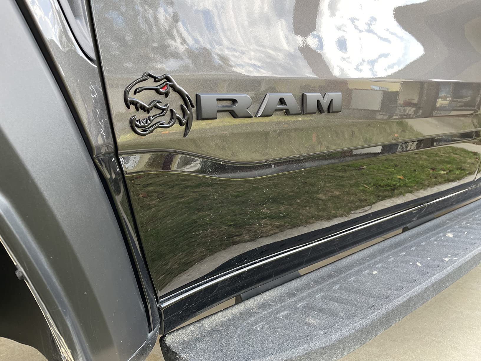 Shenwinfy Redeye Dinosaur Metal Emblem for Dodge RAM TRX 1500 2500 3500 - Black Redeeye-1