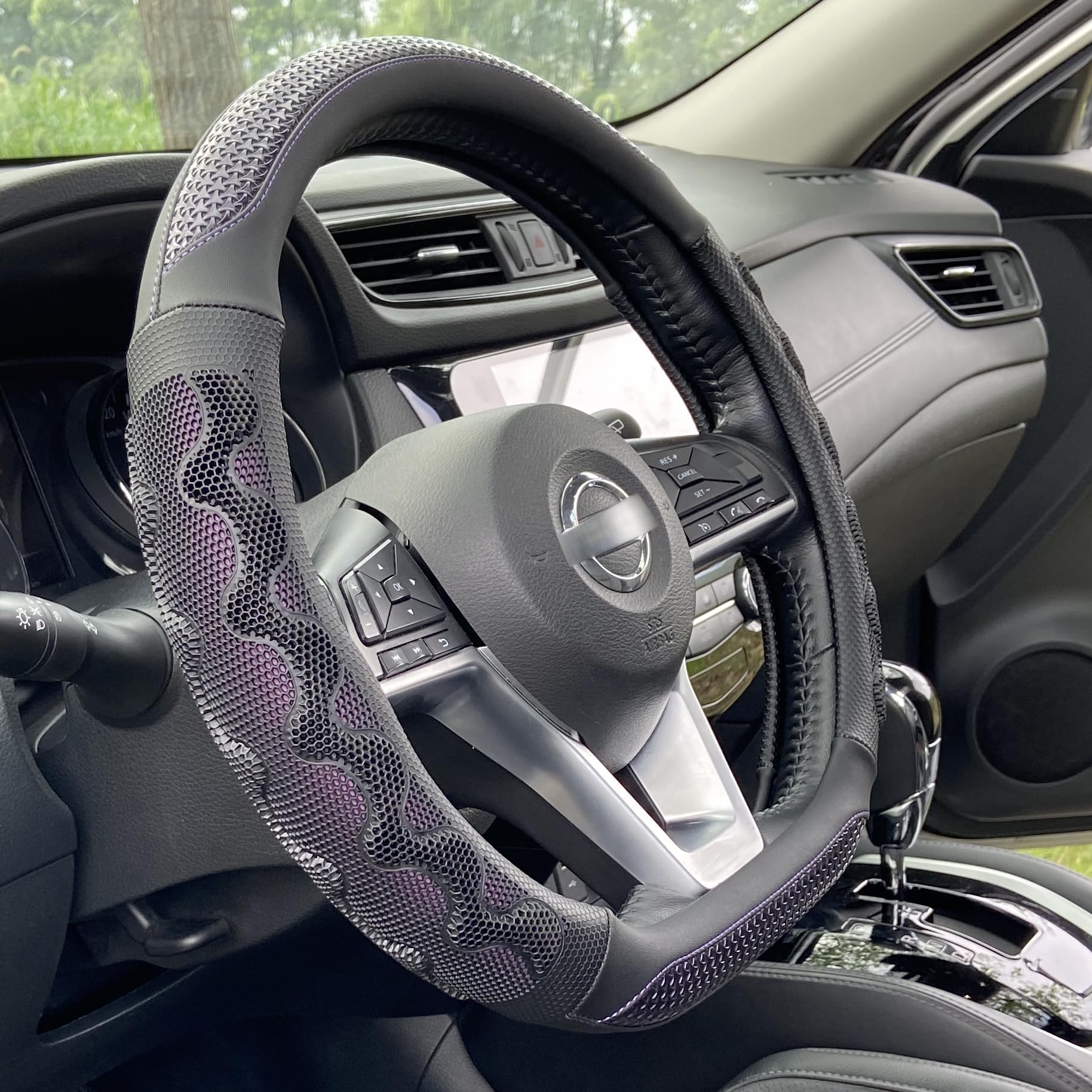 Pinctrot D Shaped 14.5-15 Inch Steering Wheel Cover Great Grip With 3D Honeycomb Anti-Slip Design, Flat Bottom 14.5-15 Inch (Pur