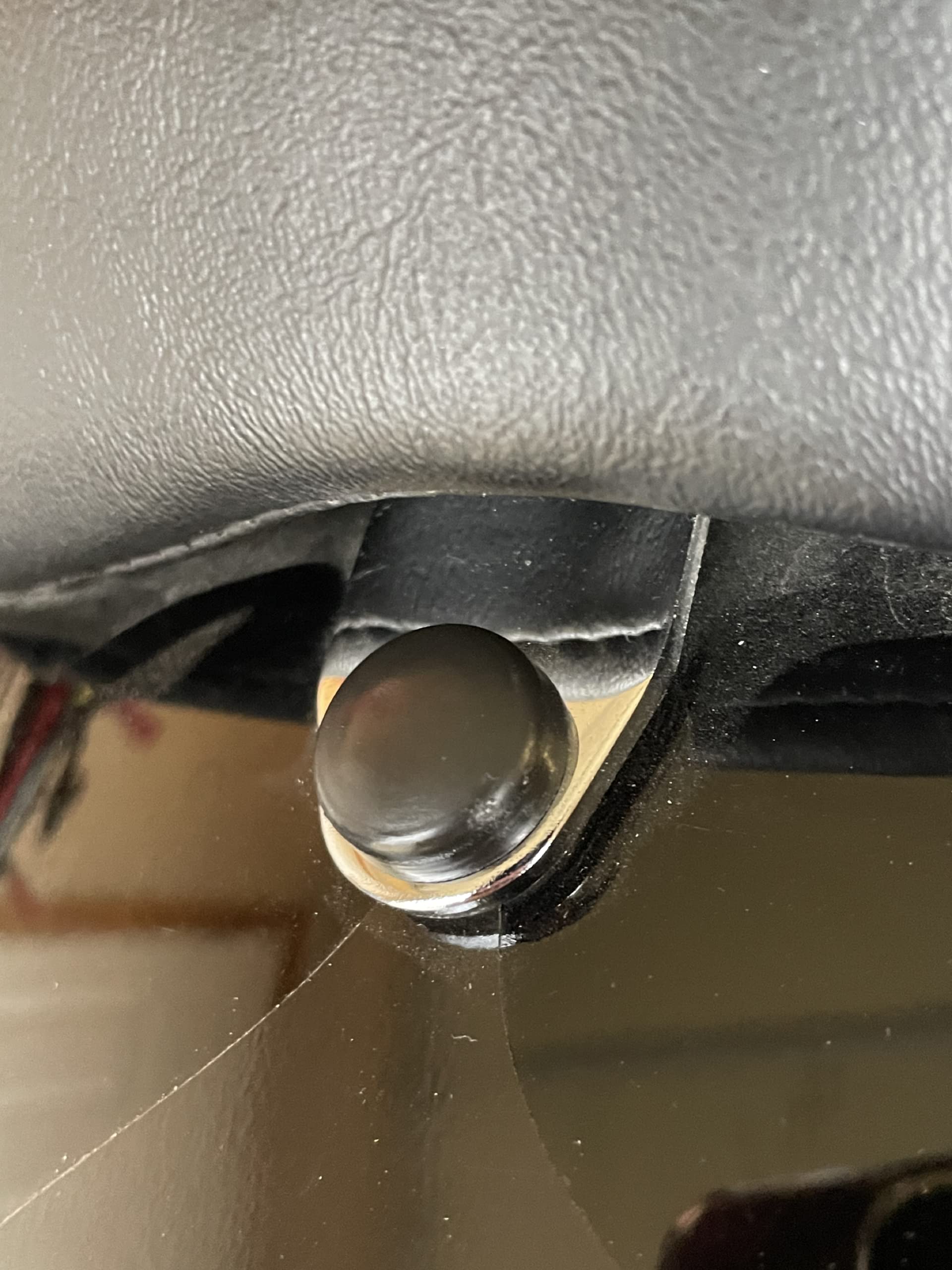 Anti Theft Seat Bolt with Cover & Bit. Fits Most Harley Davidson Bikes. Better looking Than Stock and Protects Against Theft (Bl