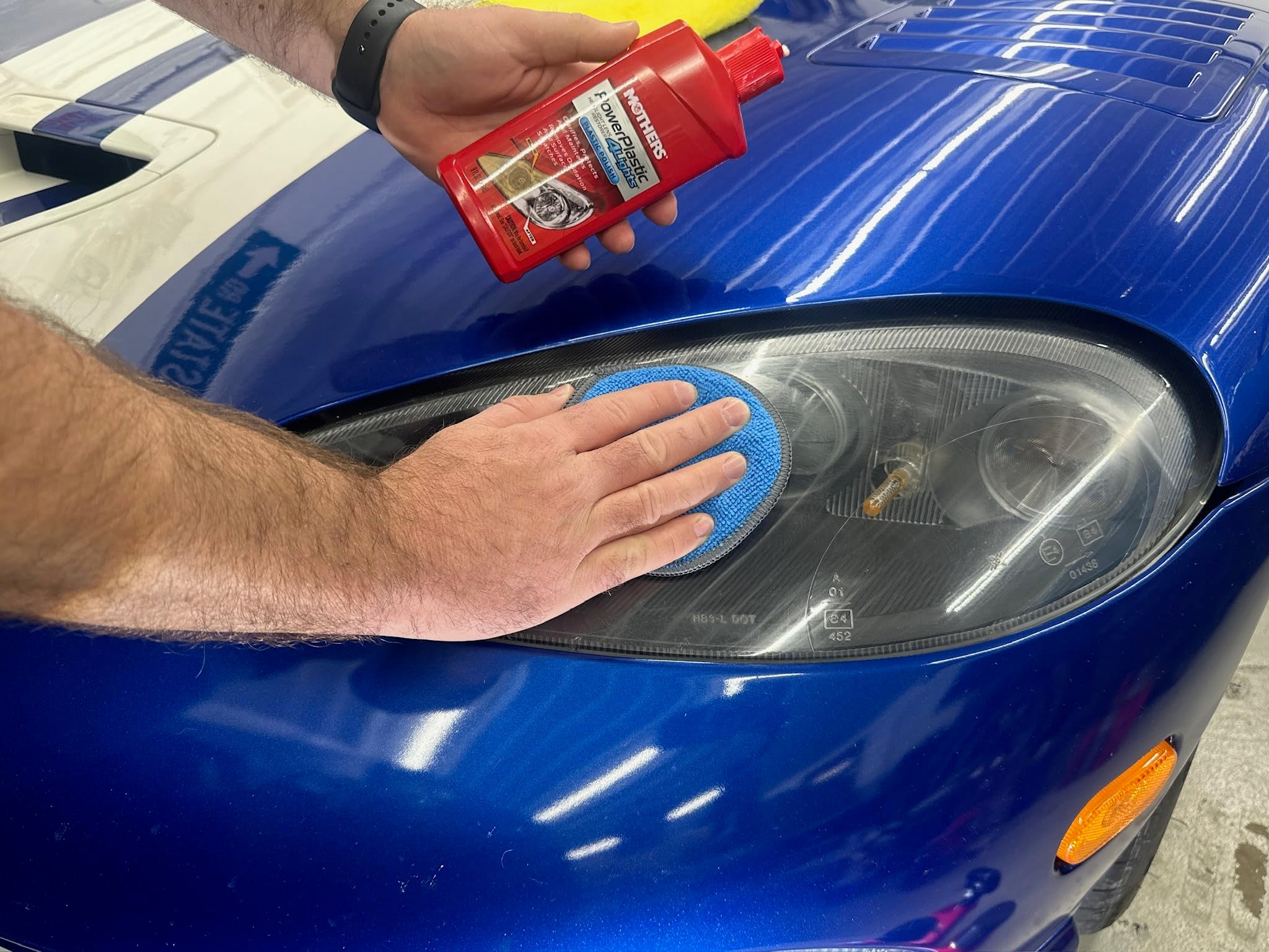 Mothers 08808 Powerplastic 4Lights - 8 Oz