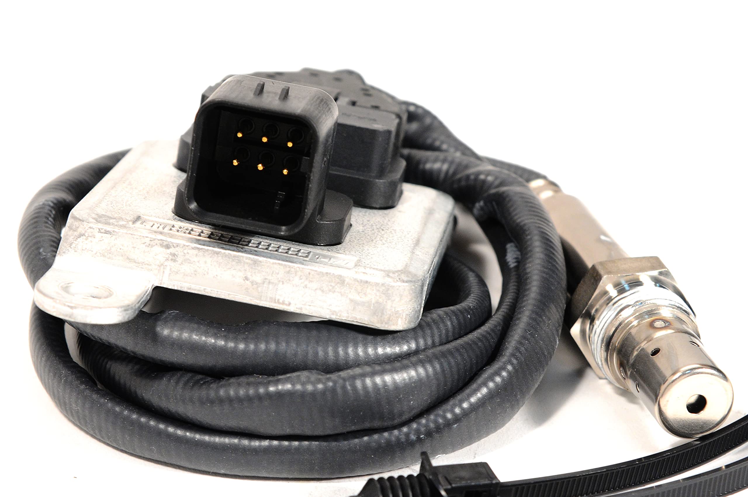 ACDelco 19302359 GM Original Equipment Nitrogen Oxide Sensor Kit with Sensor and Clips