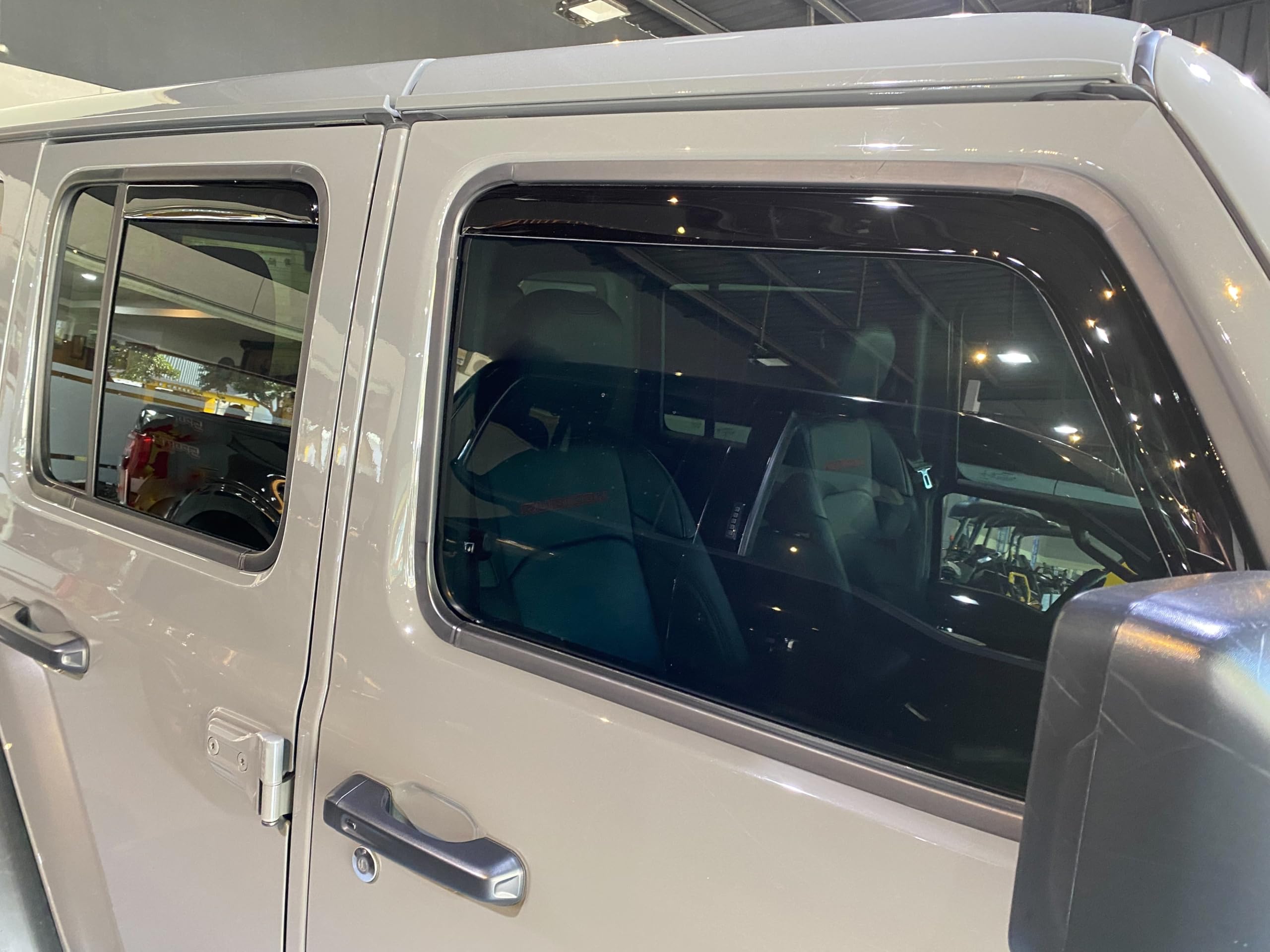 2018-2025 In-Channel Rain Guards For Jeep Wrangler Jl Side Window Deflector Visors Unlimited 4 Door & For Jeep Gladiator Jt 2020