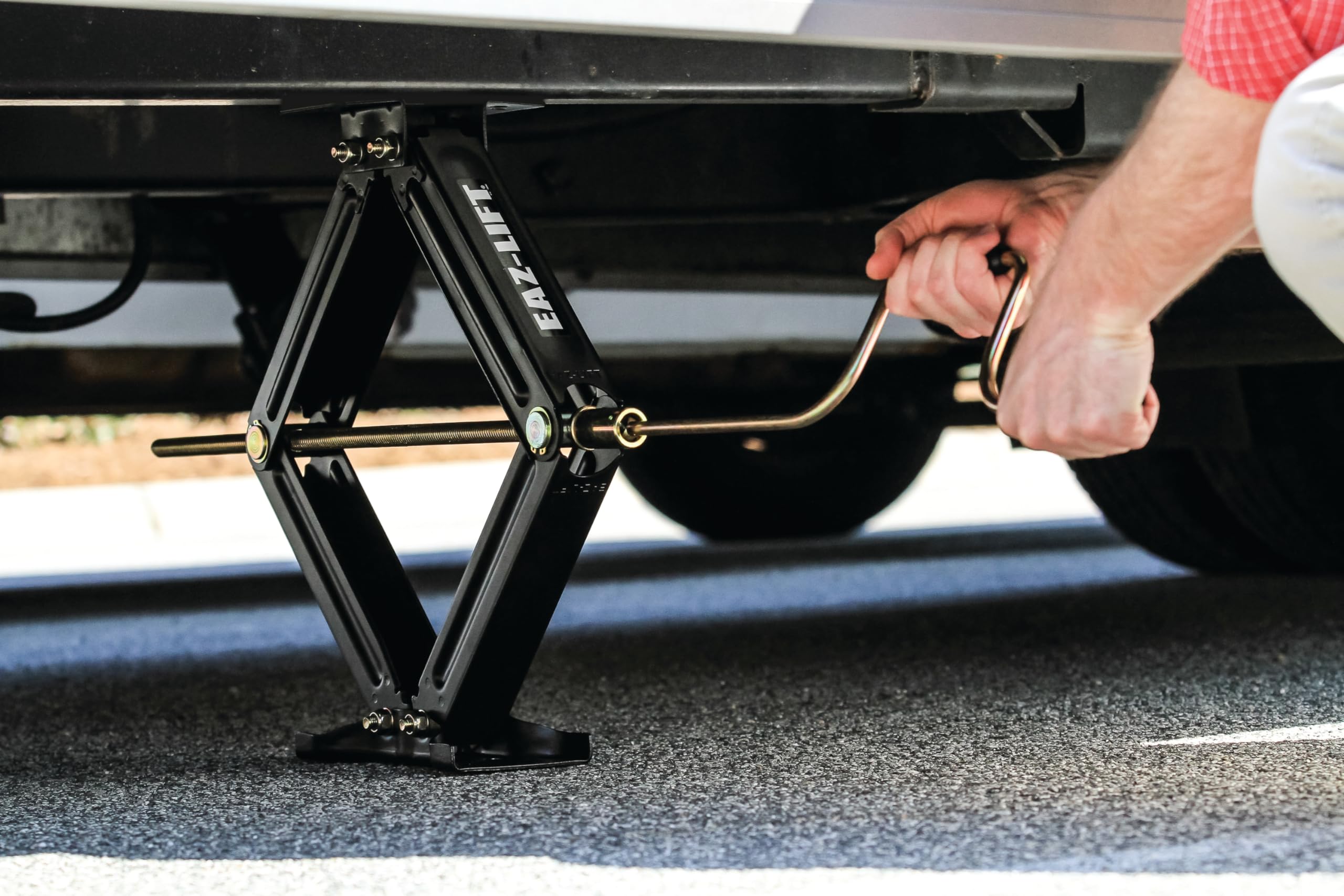 Camco EAZ-Lift 24-inch Stabilizing RV Scissor Jack - Features a 5,000 lb Load Capacity - Heavy-Duty Steel Construction -1 Pack (