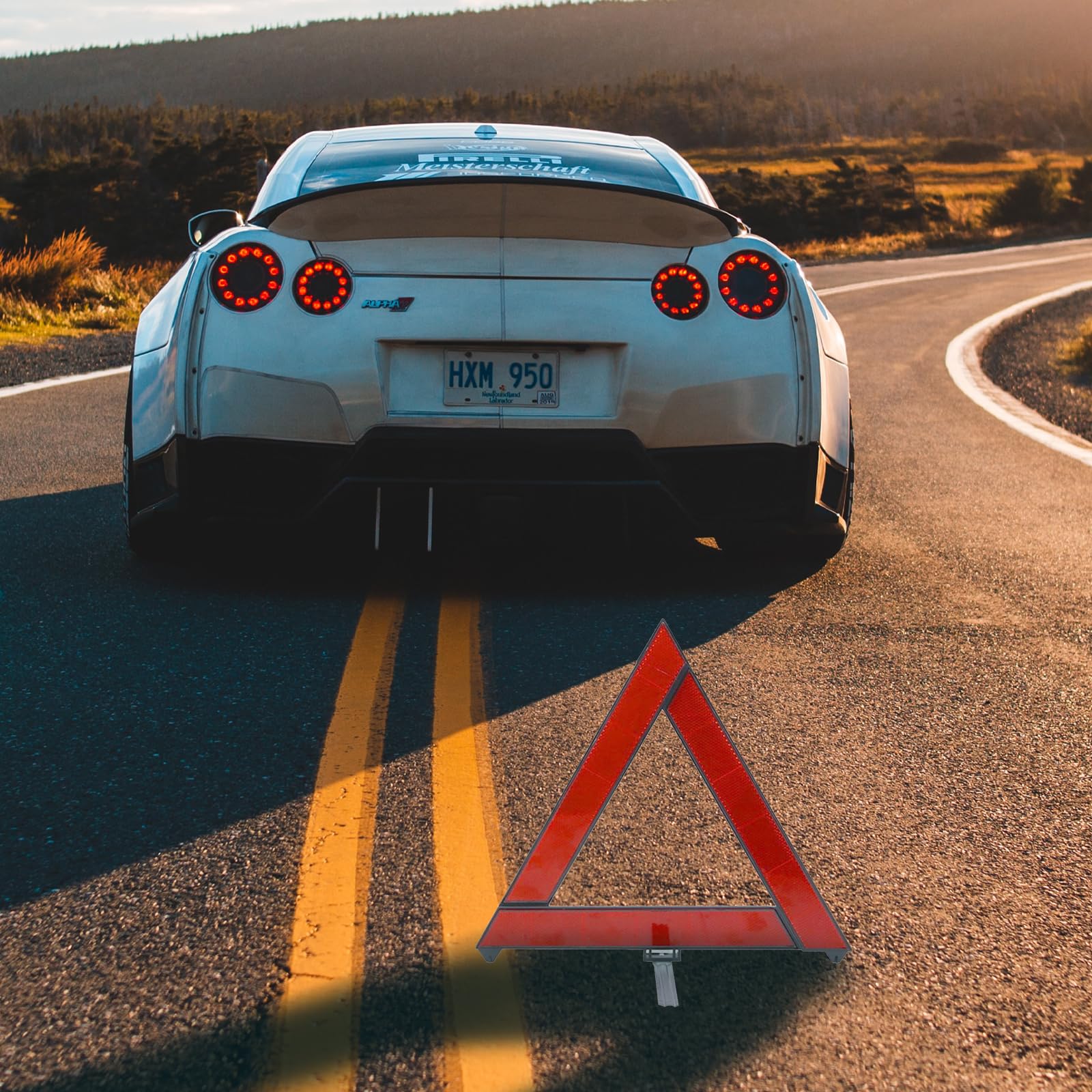 NGHEY 2 PCS Reflective Folding Vehicle Danger Sign, Safety Triangle Kit, Vehicle Breakdown Stop Warning Sign, Fit for Most Car (